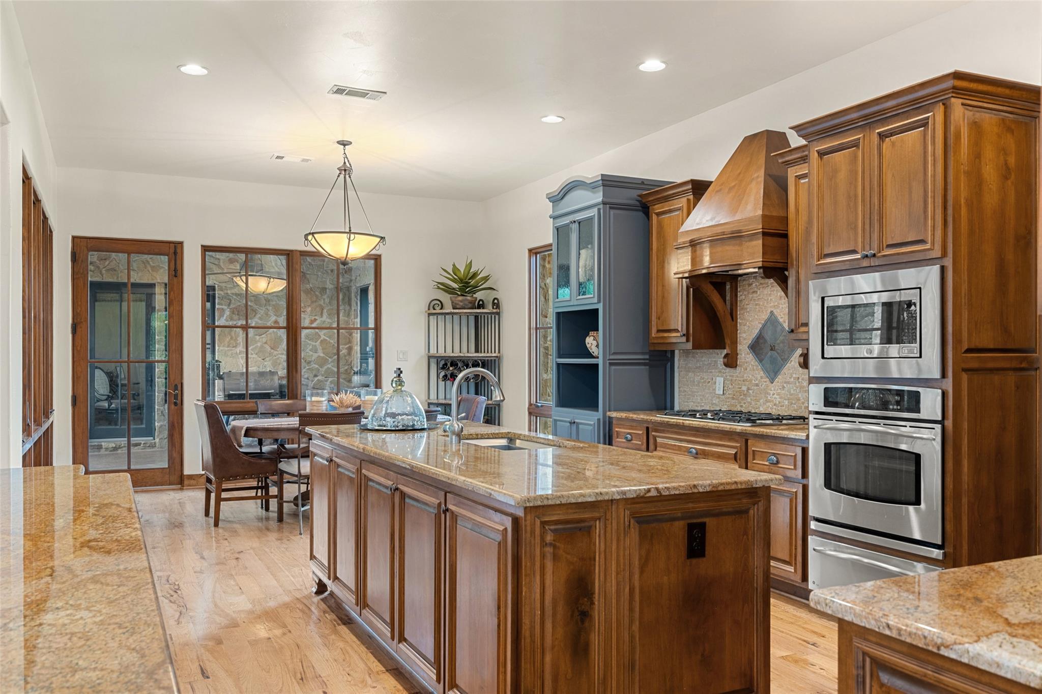 1920 County Road 175, Leander, TX 78641