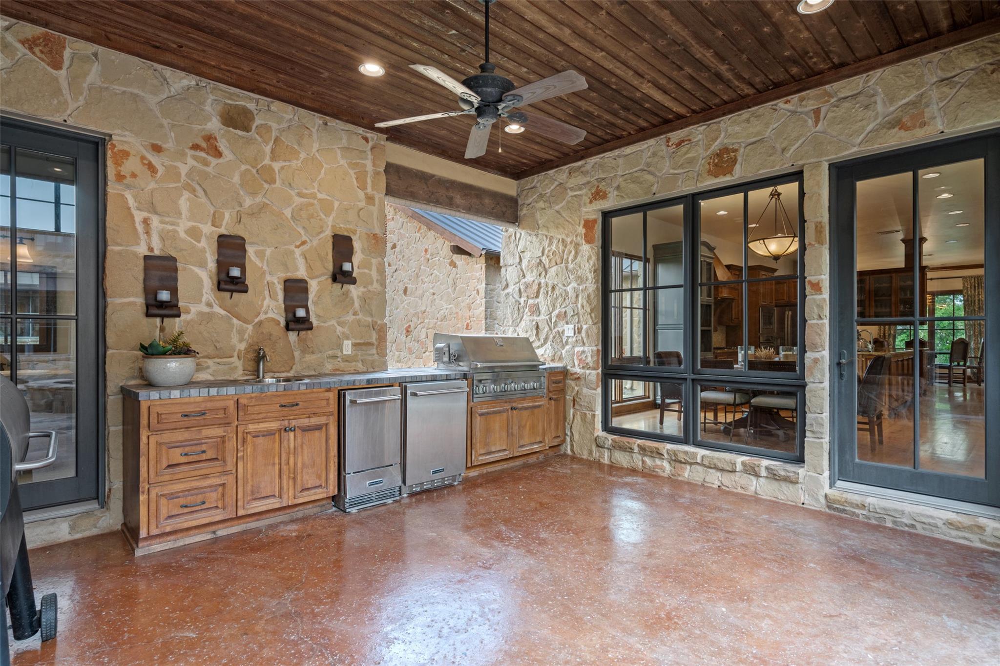 1920 County Road 175, Leander, TX 78641