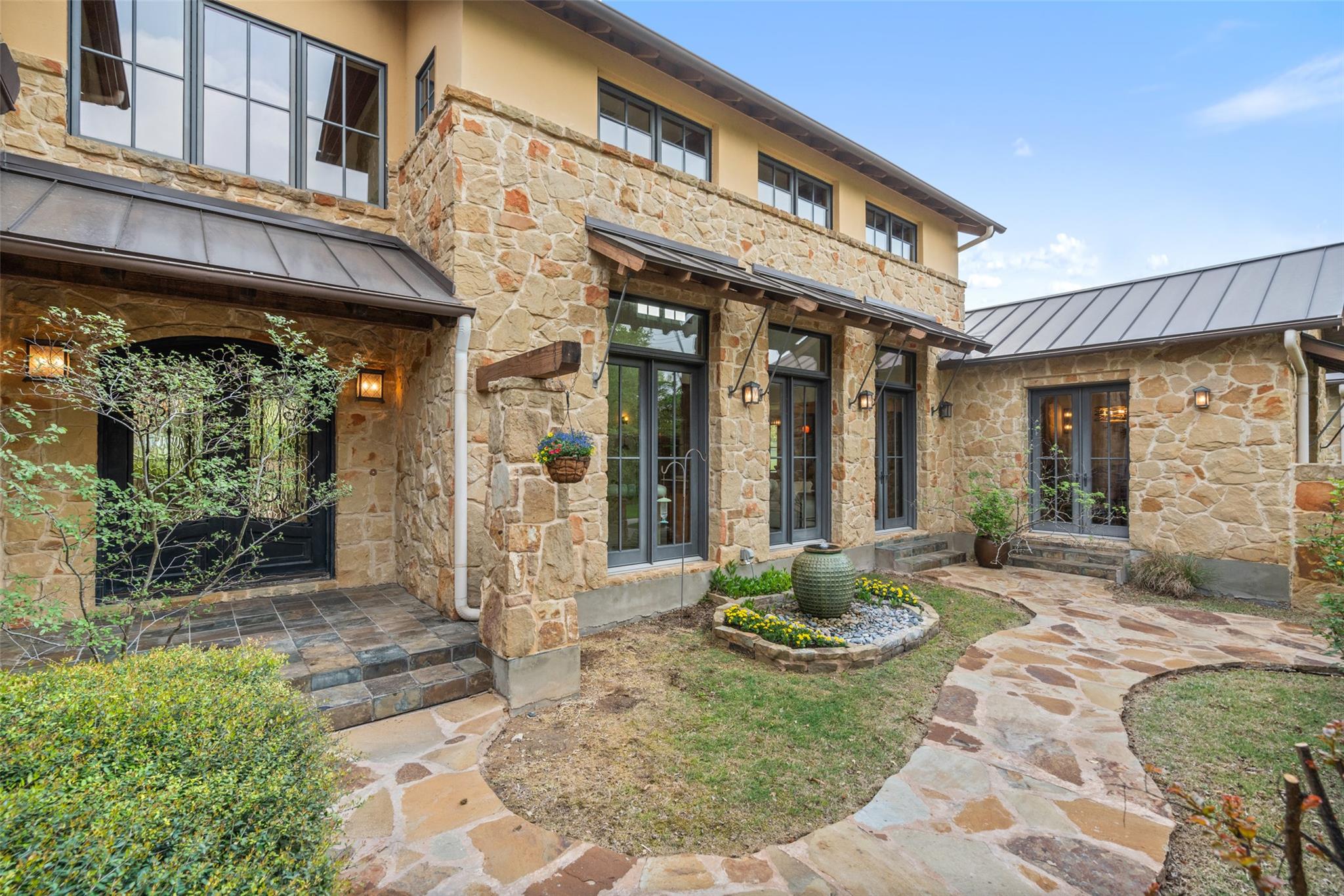 1920 County Road 175, Leander, TX 78641