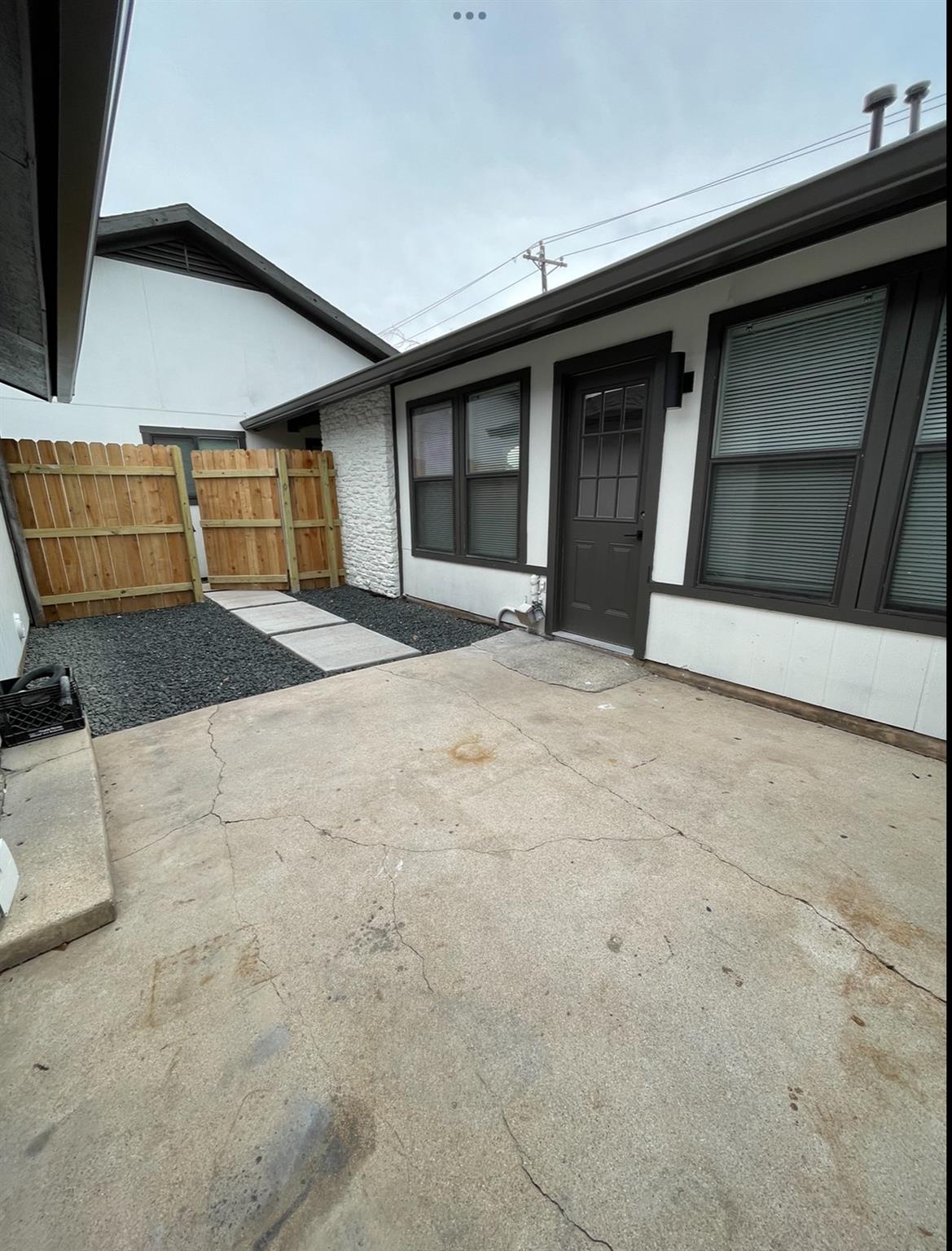 1700 Garden Villa Dr, Georgetown, TX 78628