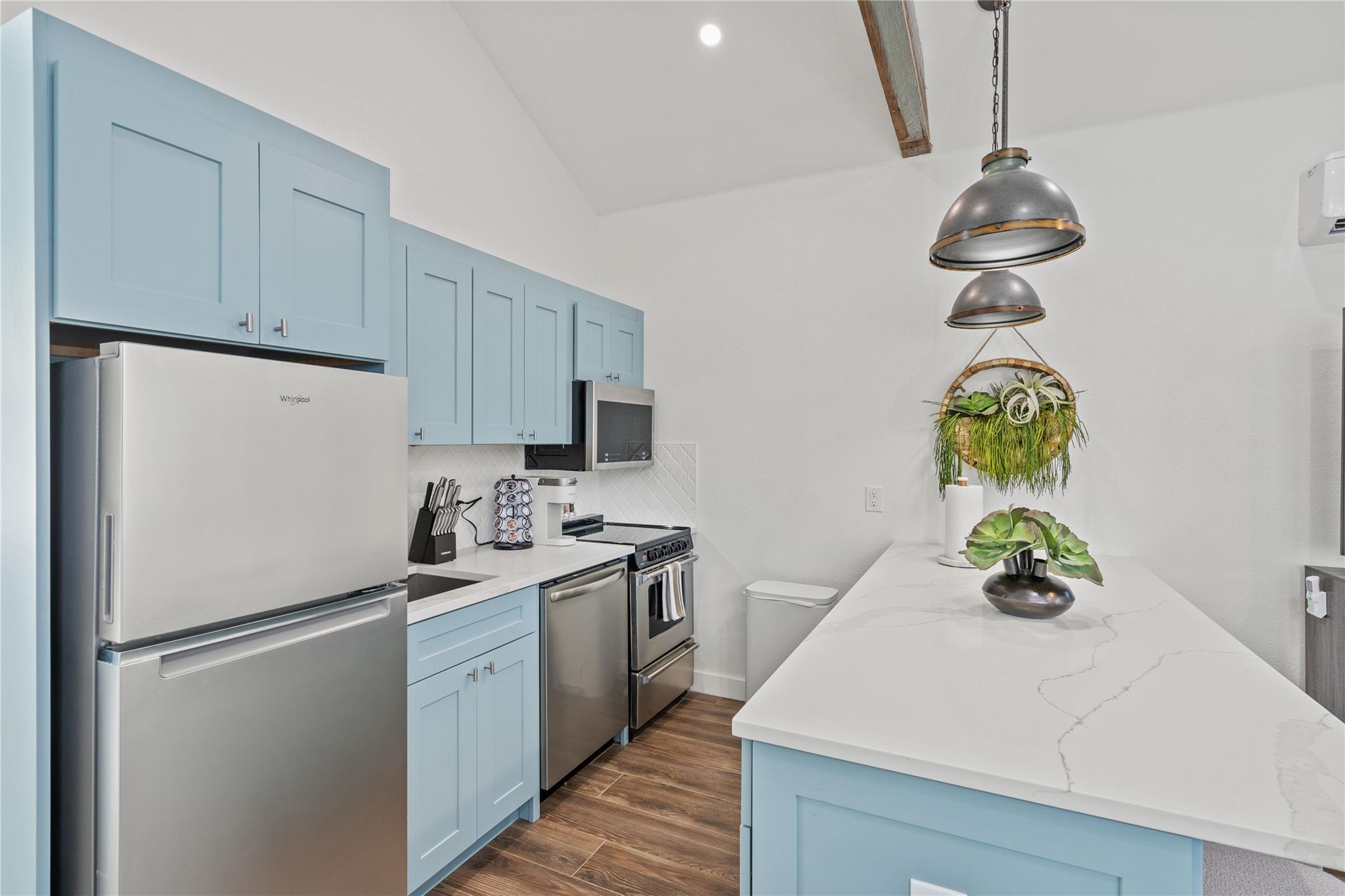 2106 Kenwood Ave # B, Austin, TX 78704