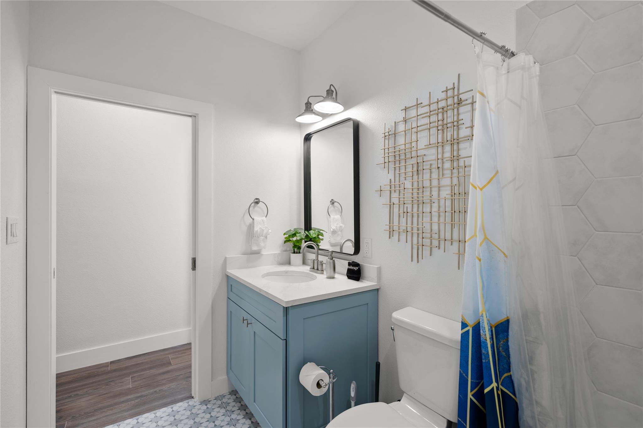 2106 Kenwood Ave # B, Austin, TX 78704