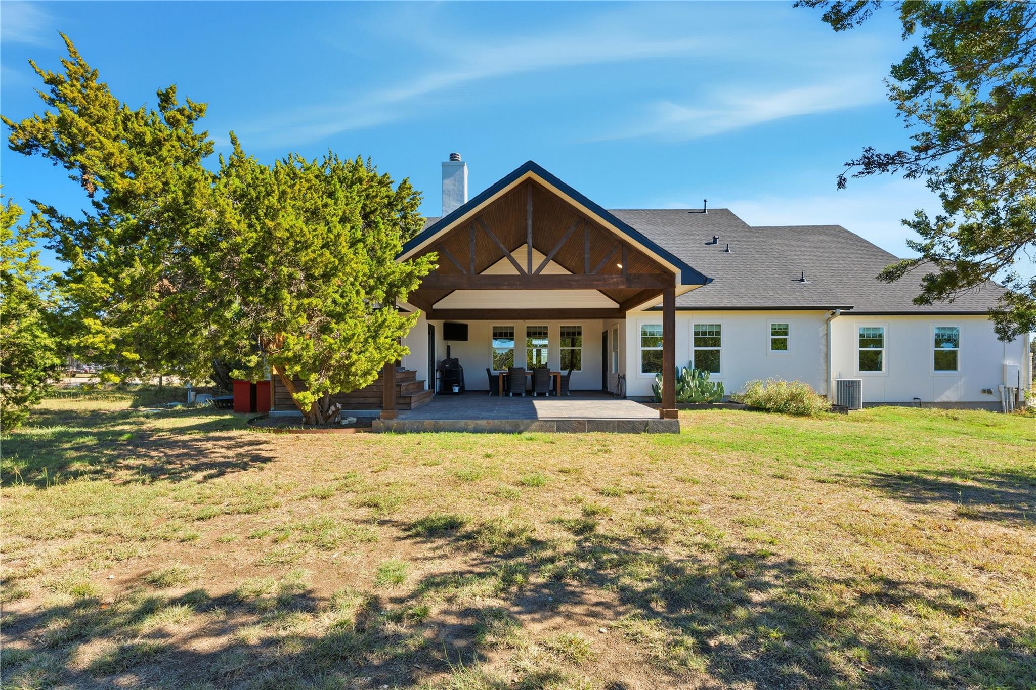 642 Chama Trce, Dripping Springs, TX 78620