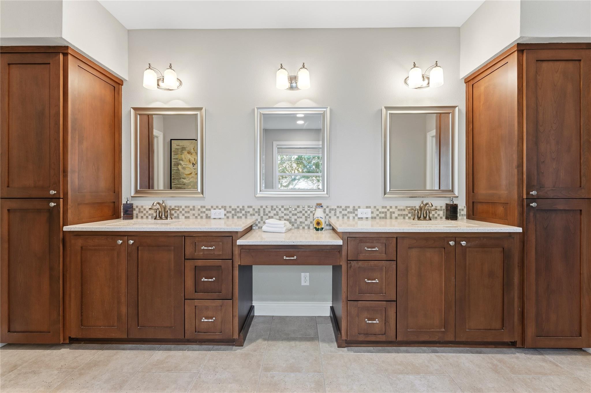 642 Chama Trce, Dripping Springs, TX 78620