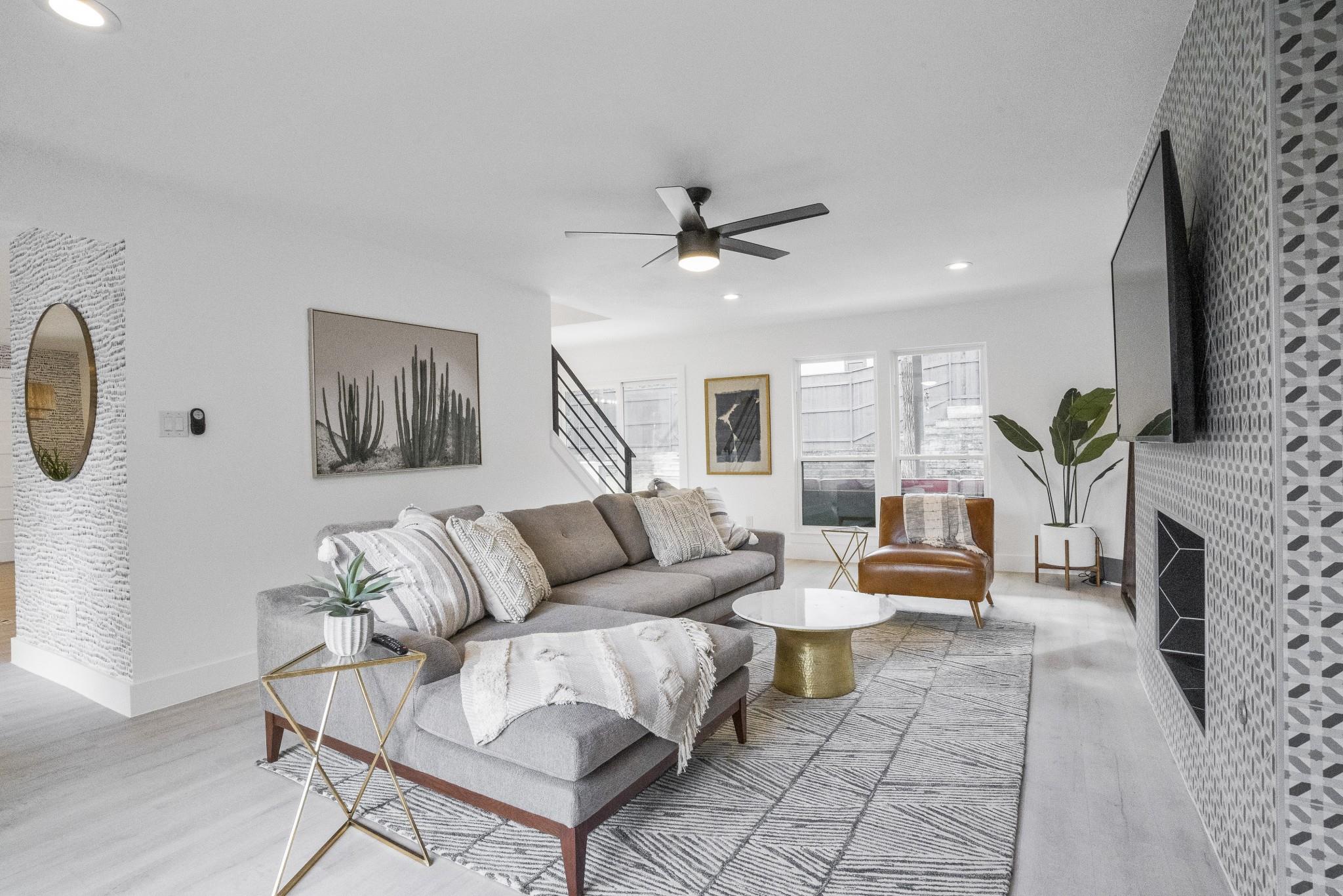 2001 Wychwood Dr, Austin, TX 78746