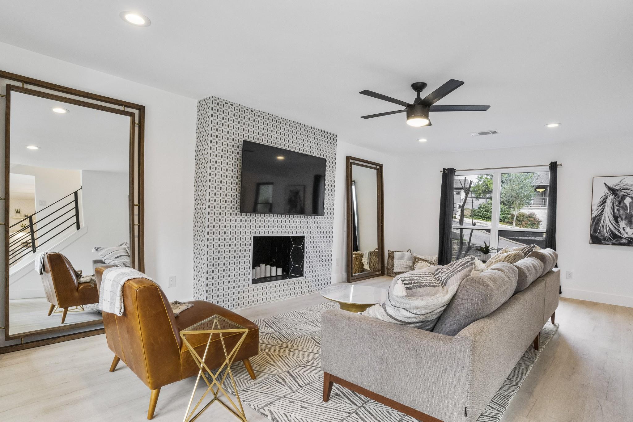 2001 Wychwood Dr, Austin, TX 78746