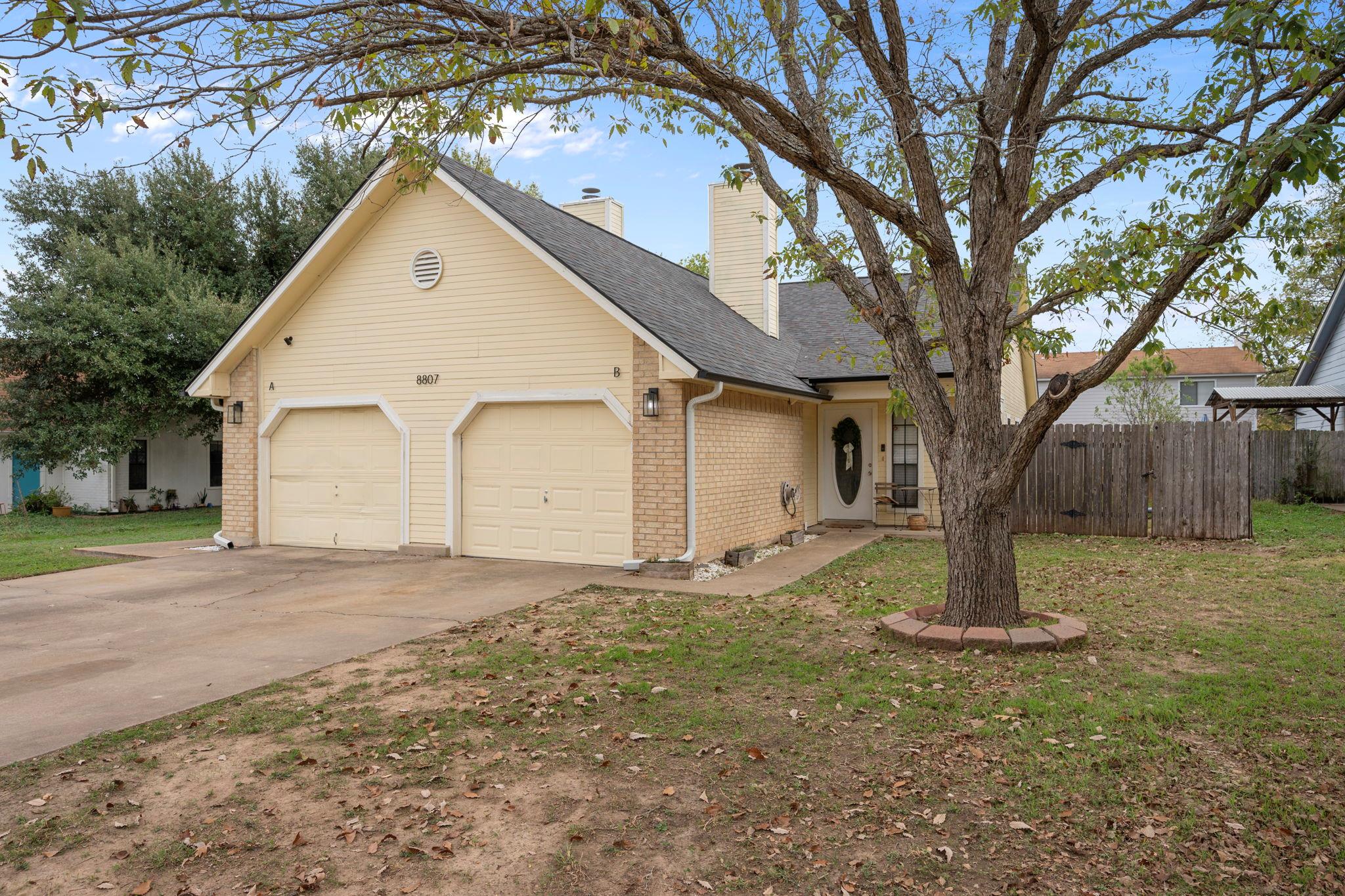 8807 Cainwood Ln, Austin, TX 78729