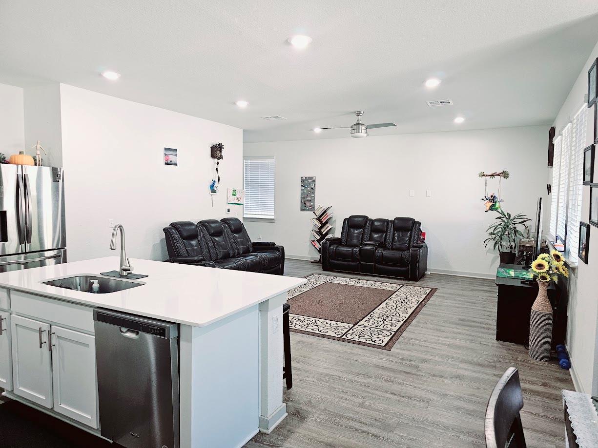 121 Merrick Rd, Georgetown, TX 78628