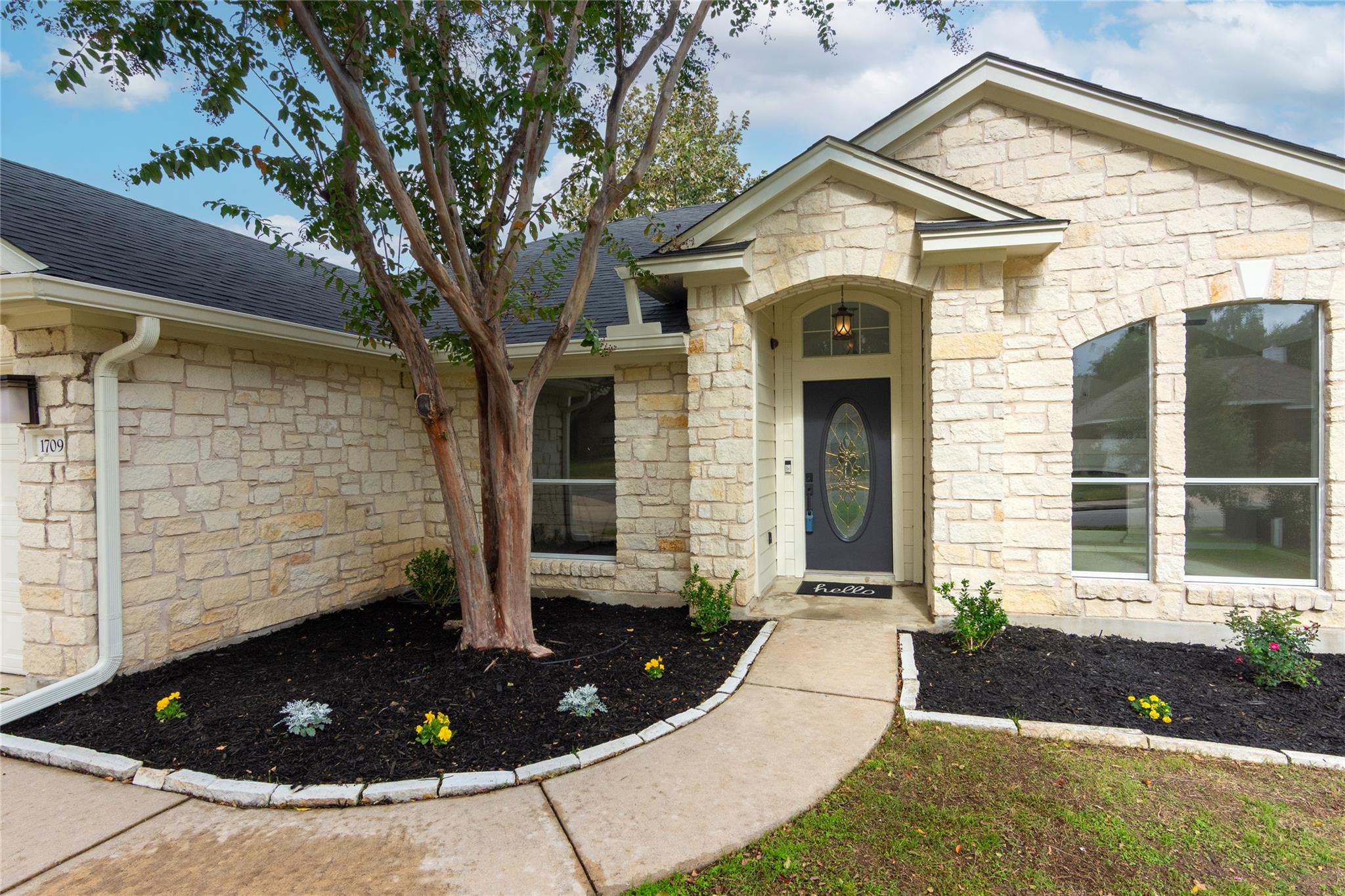 1709 Todd Ln, Cedar Park, TX 78613