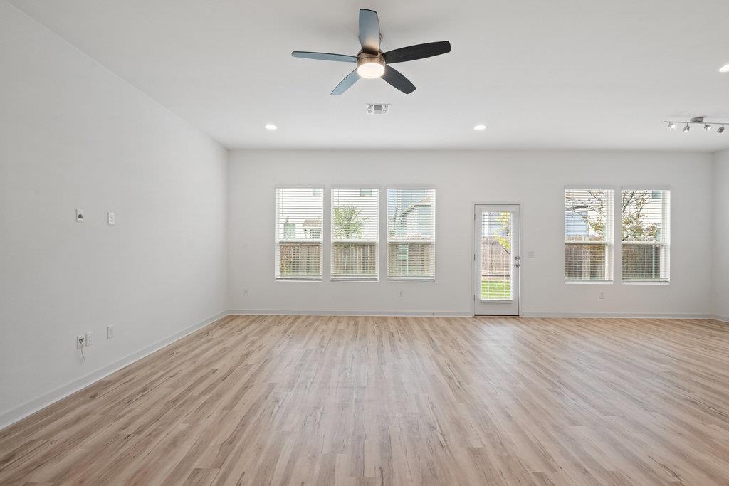 15100 Forum Ave, Pflugerville, TX 78660