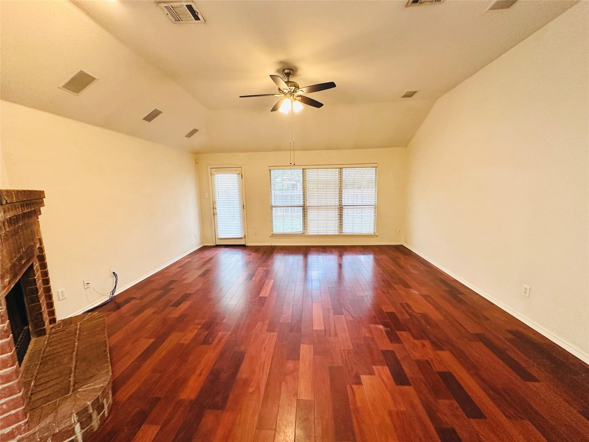 1101 Hunters Creek Dr, Cedar Park, TX 78613