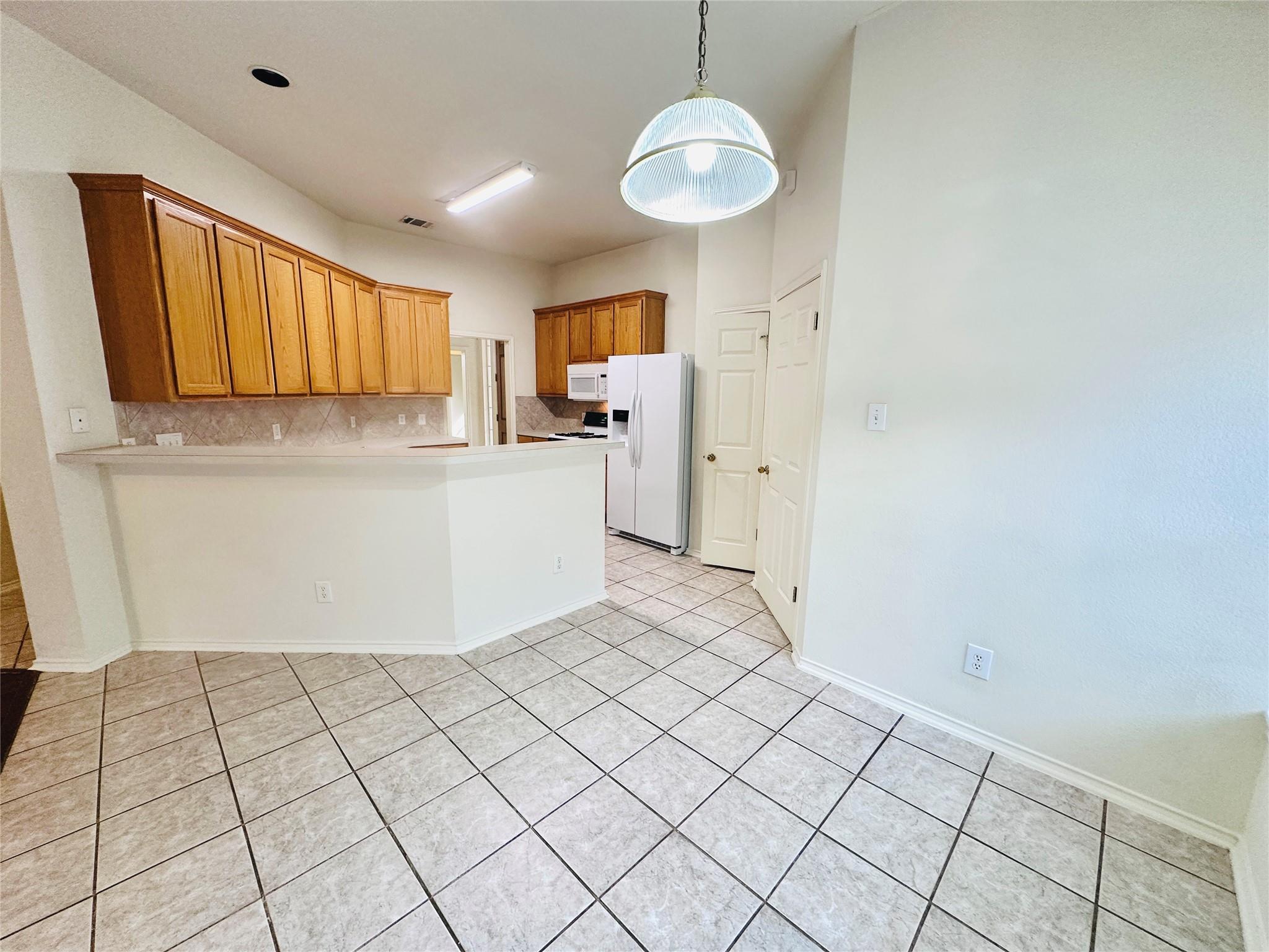 1101 Hunters Creek Dr, Cedar Park, TX 78613