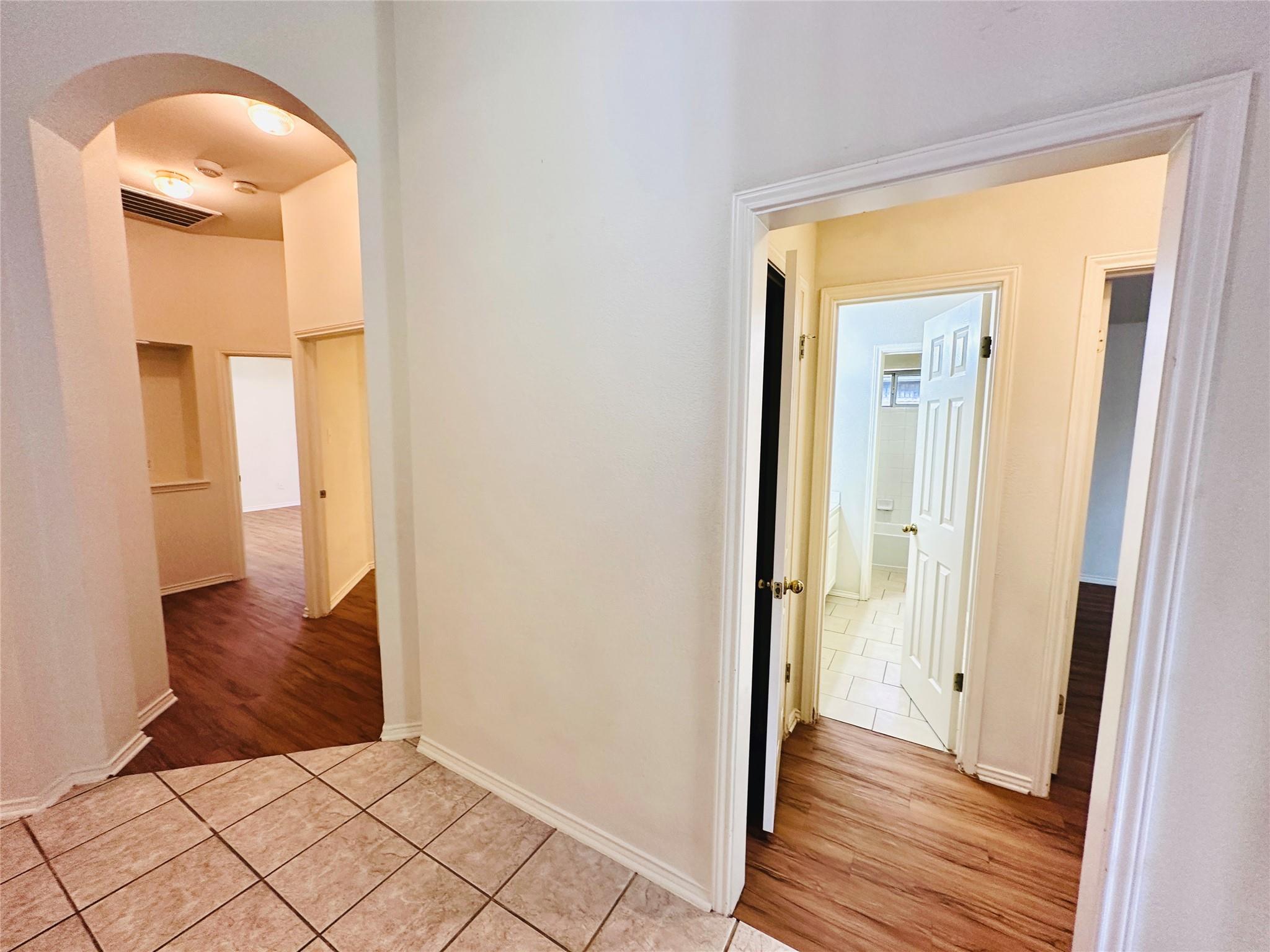 1101 Hunters Creek Dr, Cedar Park, TX 78613