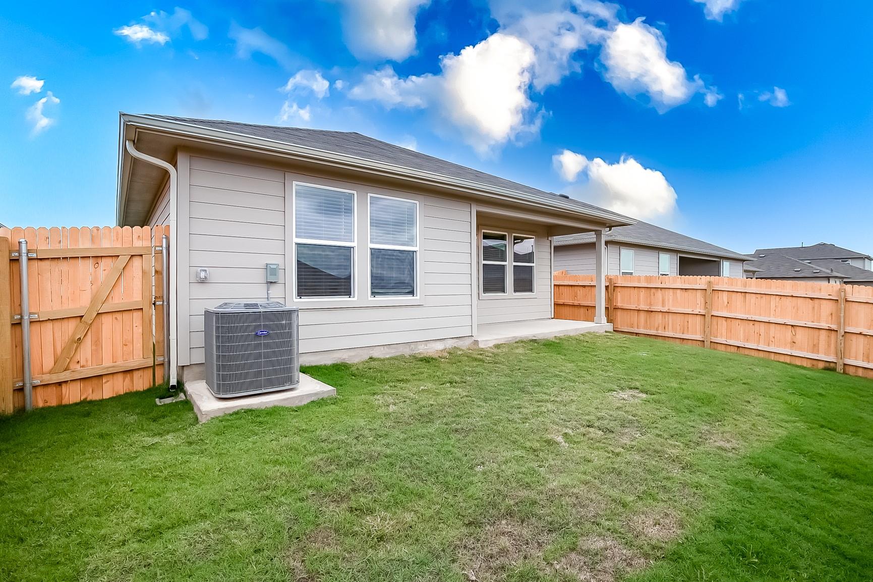 490 Evergreen Sumac Loop, Kyle, TX 78640