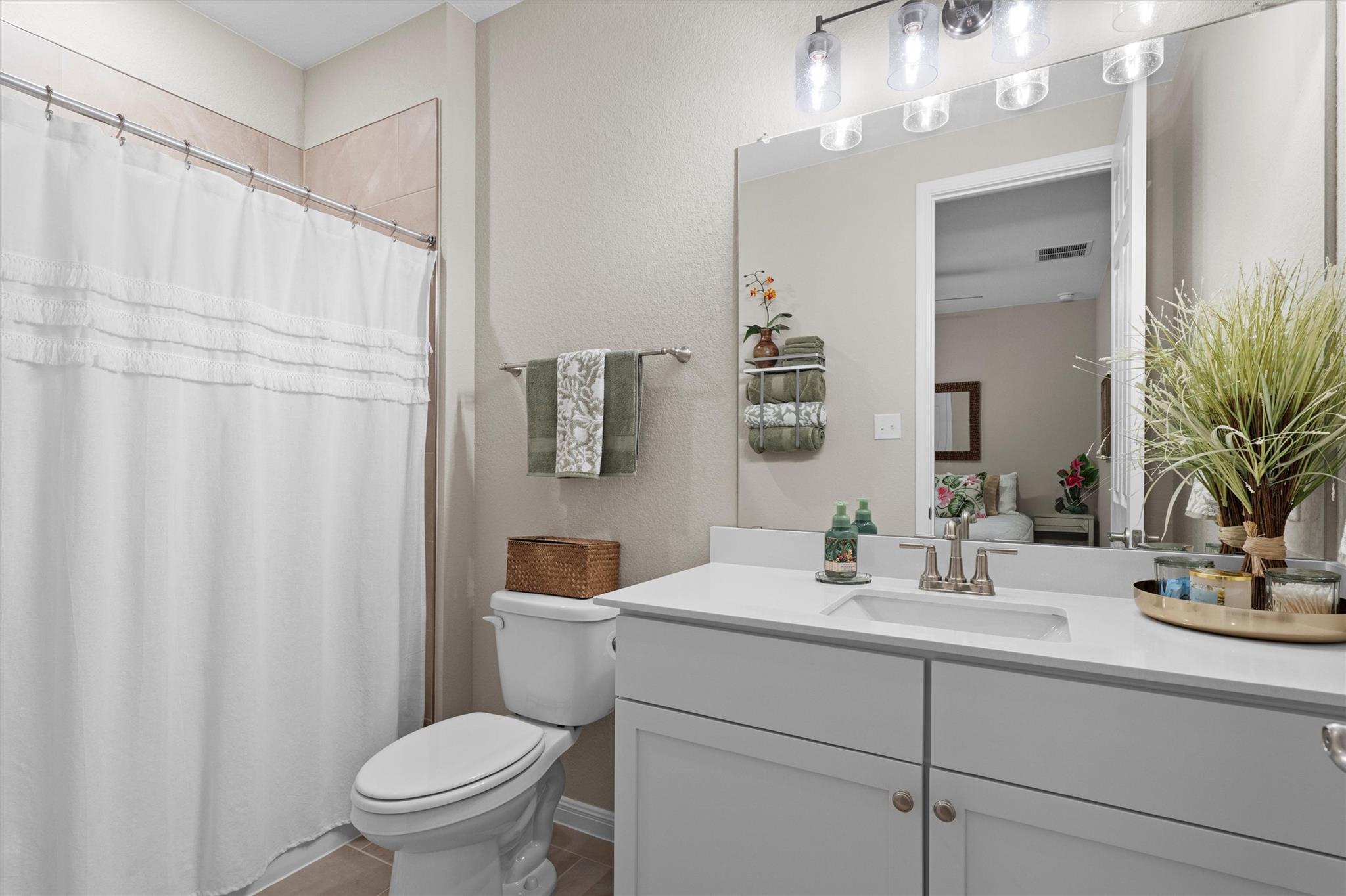 1001 Stonehill Dr, Georgetown, TX 78633