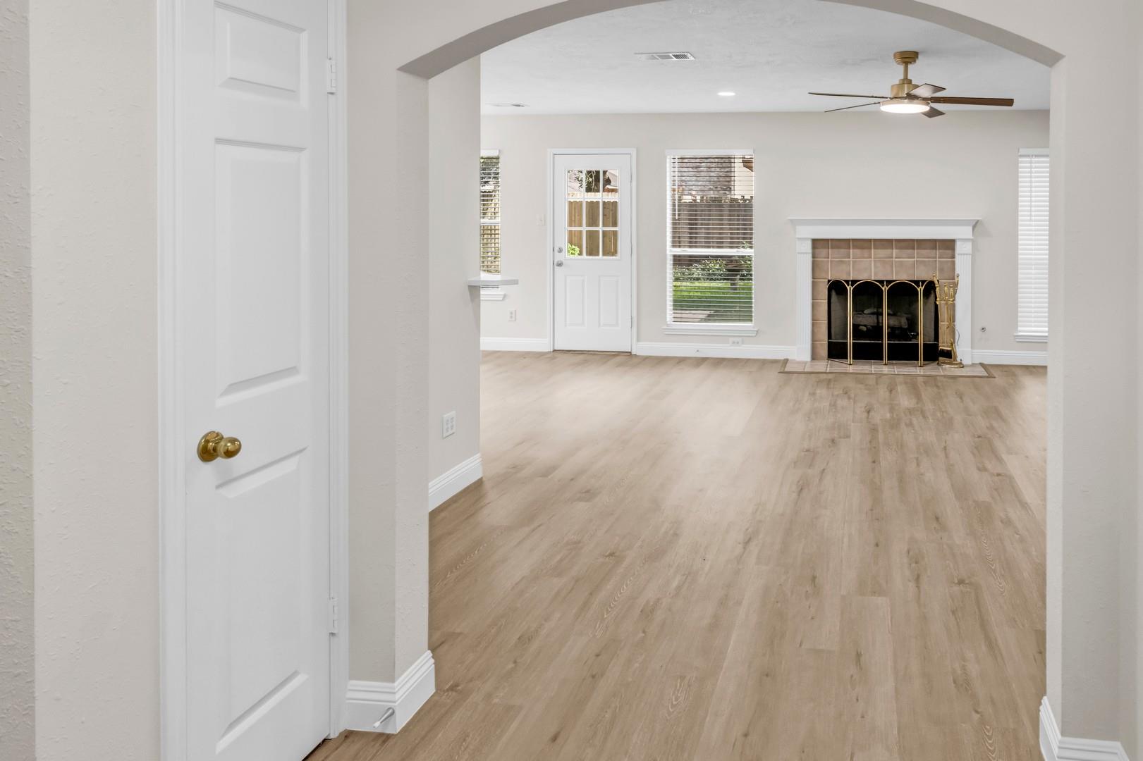 1415 Caslyn Dr, Rosenberg, TX 77471