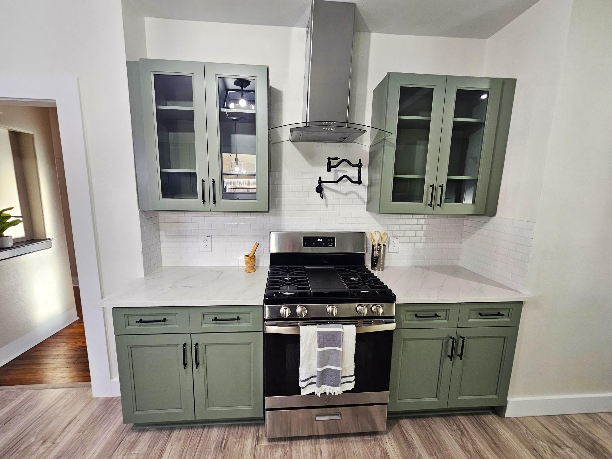 624 S Austin St, Seguin, TX 78155