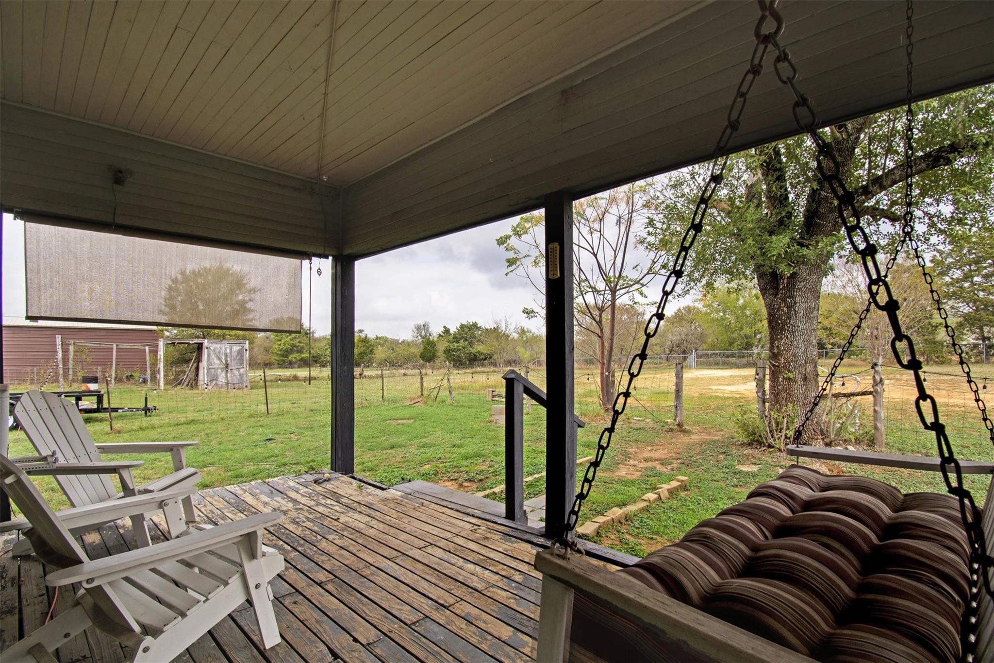 163 Lower Elgin Rd, Elgin, TX 78621