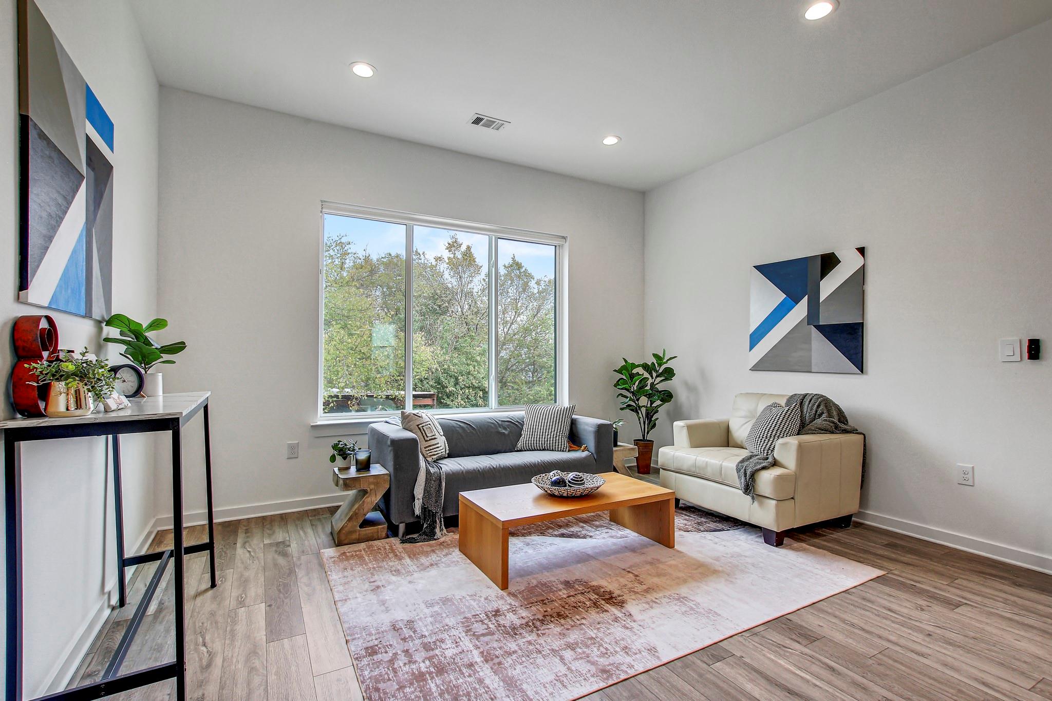 2804 S 1st St # 1108, Austin, TX 78704