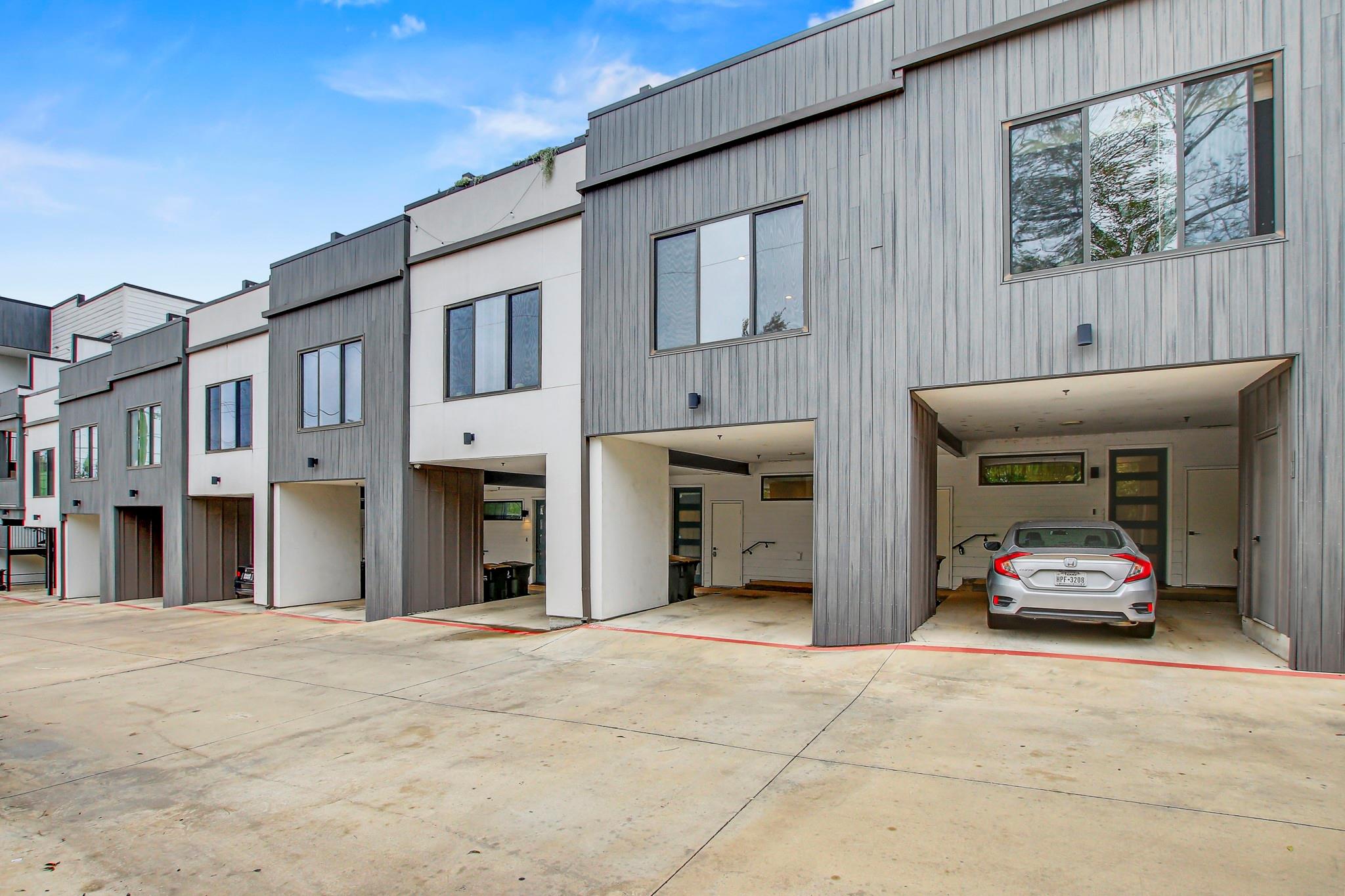 2804 S 1st St # 1108, Austin, TX 78704