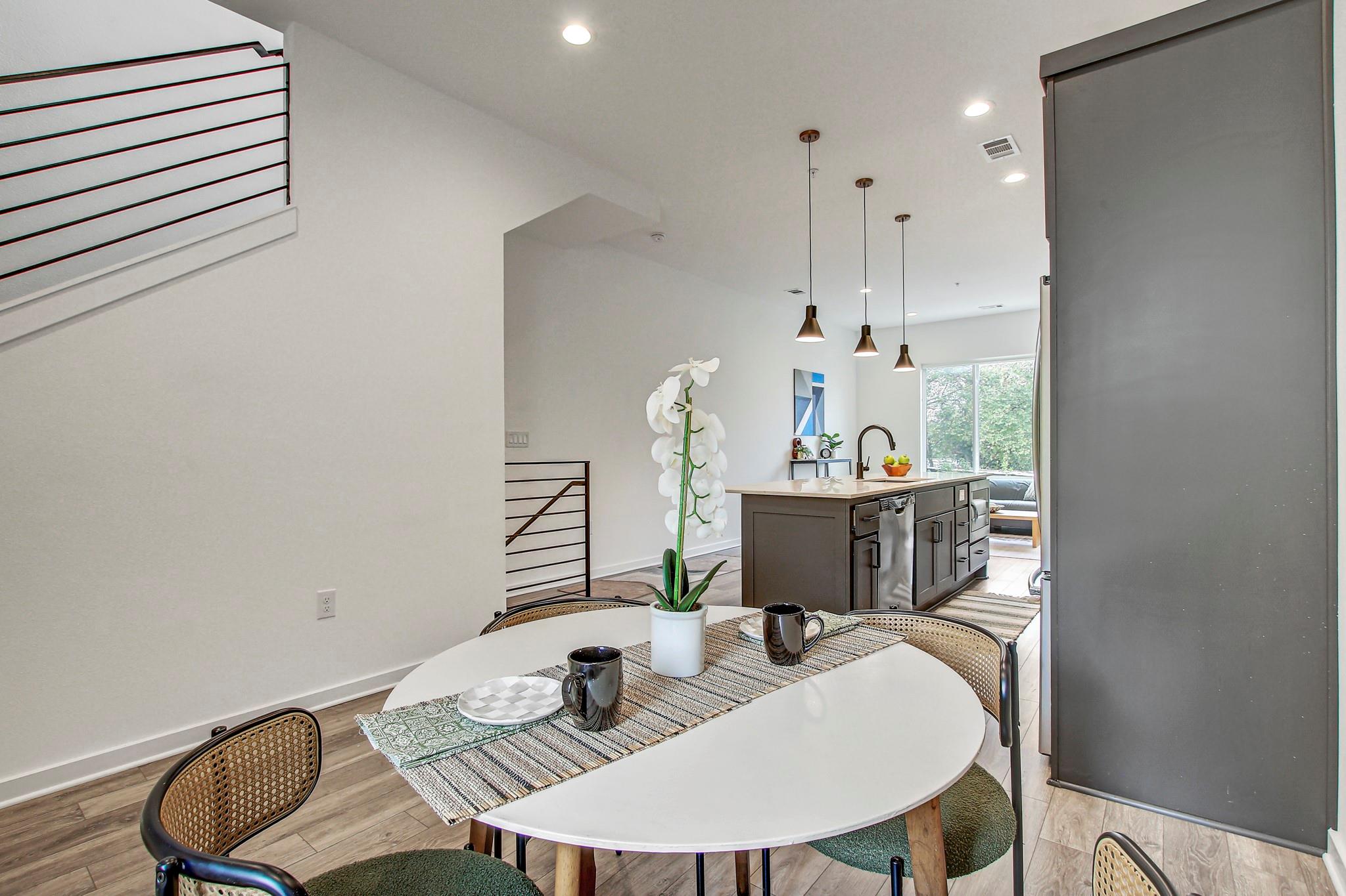 2804 S 1st St # 1108, Austin, TX 78704