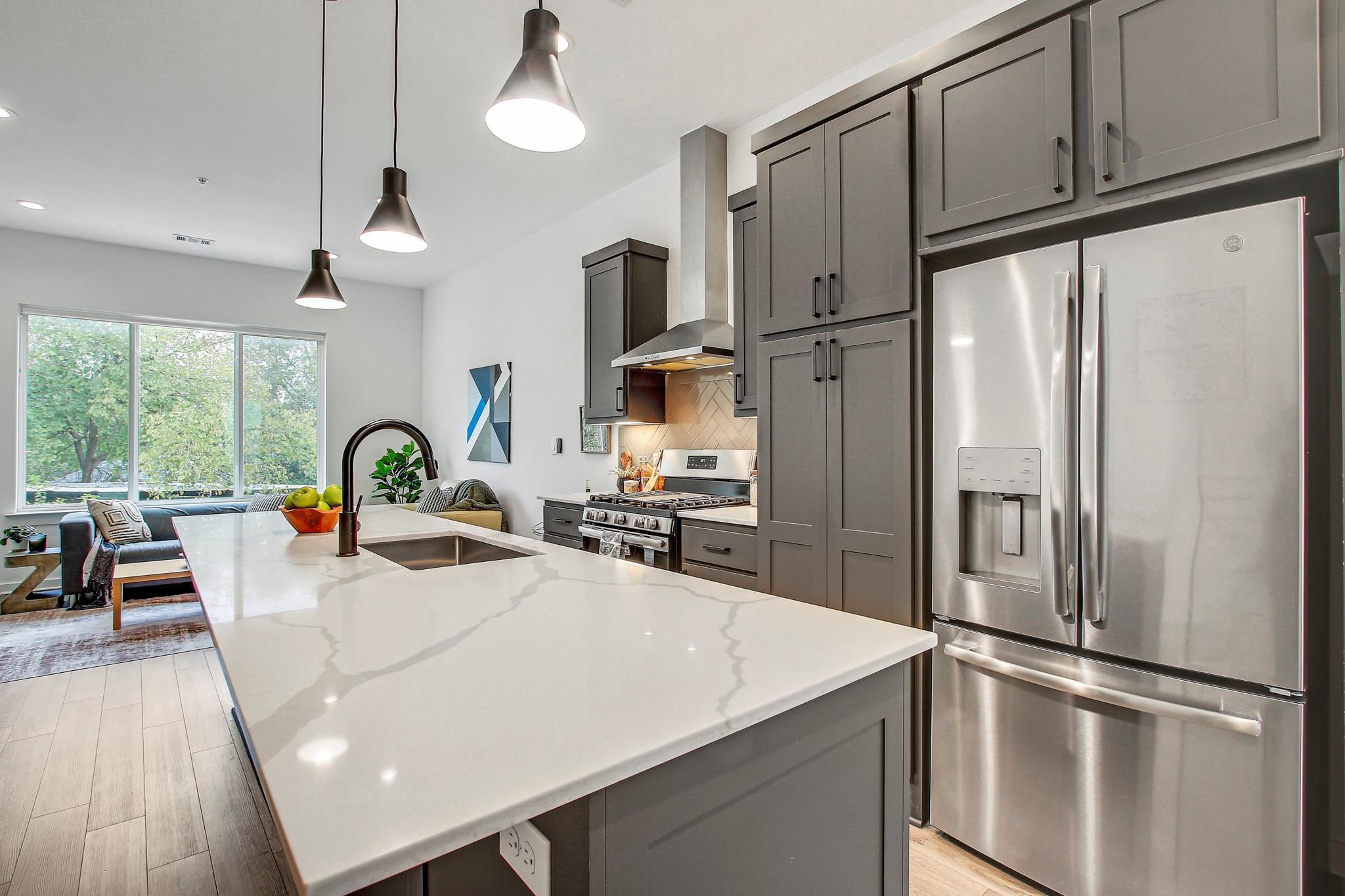 2804 S 1st St # 1108, Austin, TX 78704