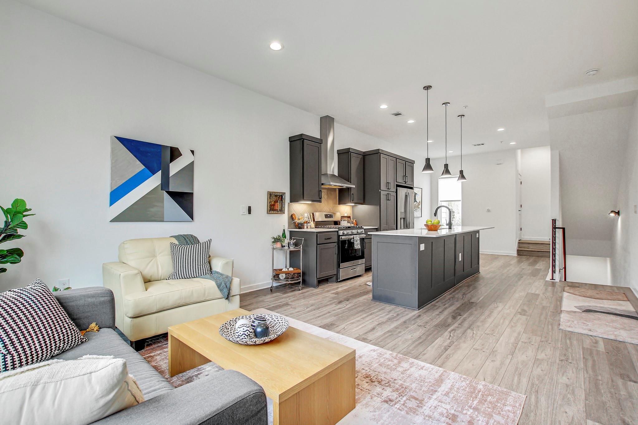 2804 S 1st St # 1108, Austin, TX 78704