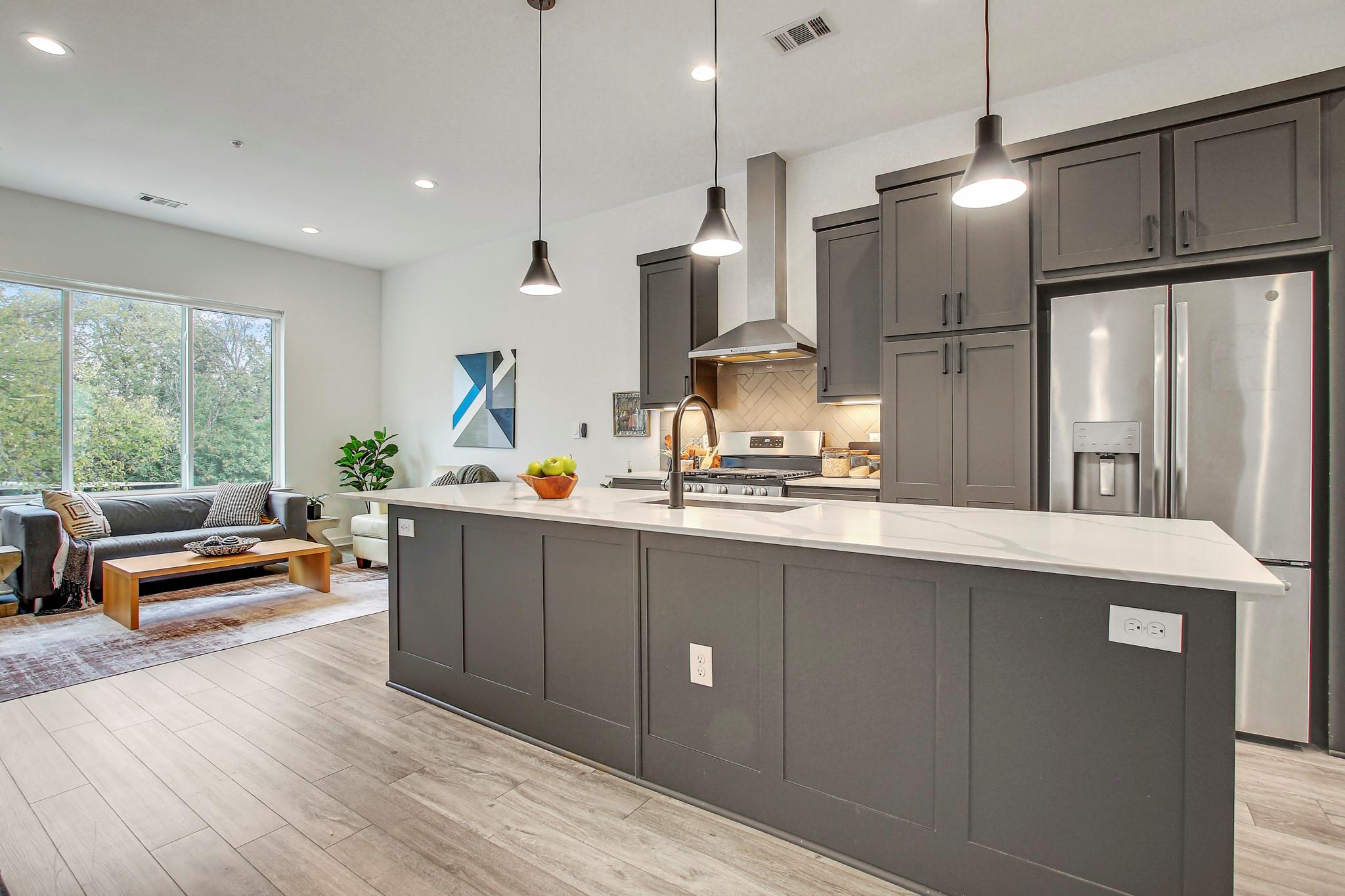 2804 S 1st St # 1108, Austin, TX 78704