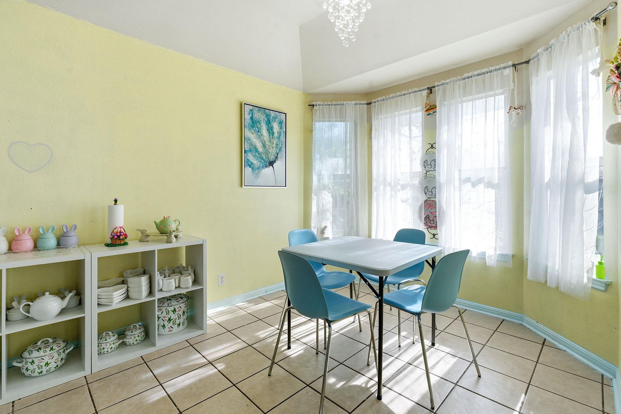 604 Camino Alto Dr, Leander, TX 78641