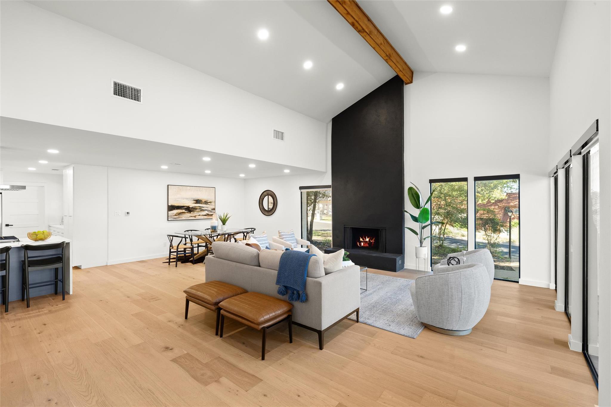 7507 Downridge Dr, Austin, TX 78731