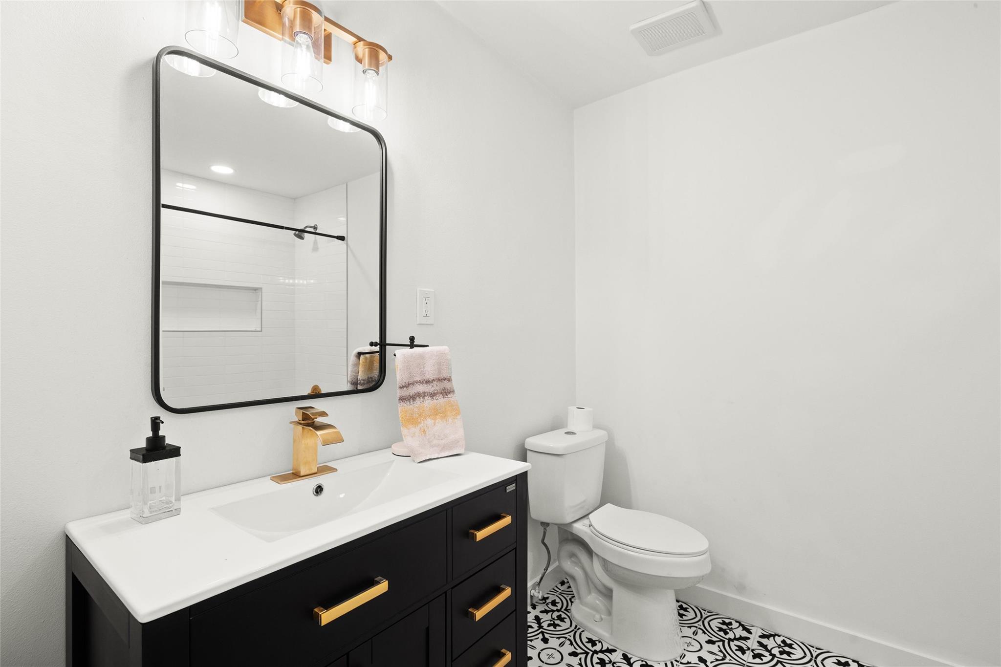 7507 Downridge Dr, Austin, TX 78731