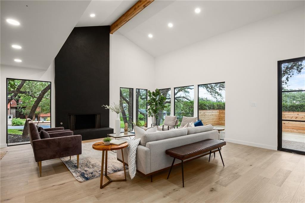 7507 Downridge Dr, Austin, TX 78731