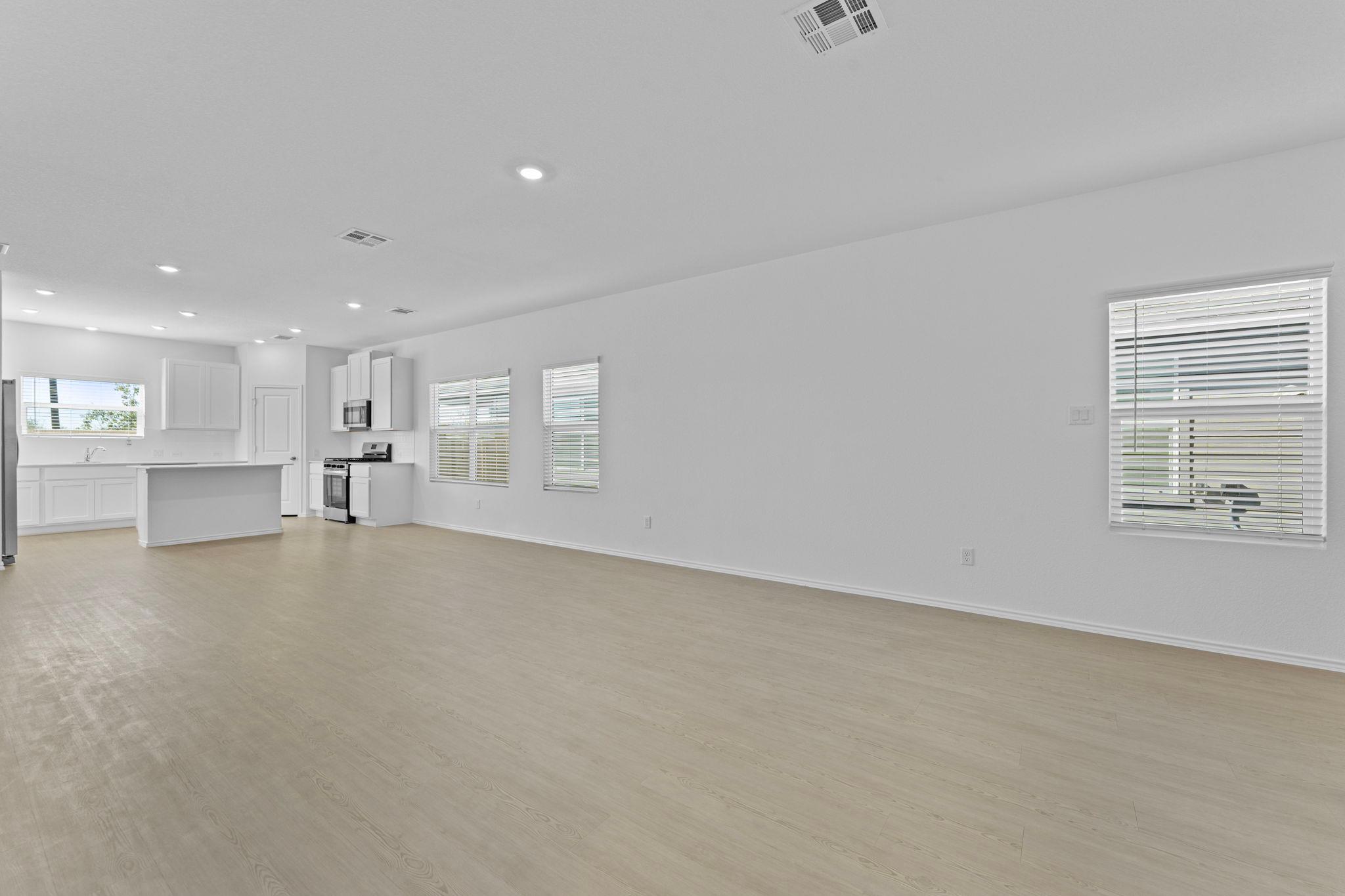 969 Soapstone Pass, Maxwell, TX 78656