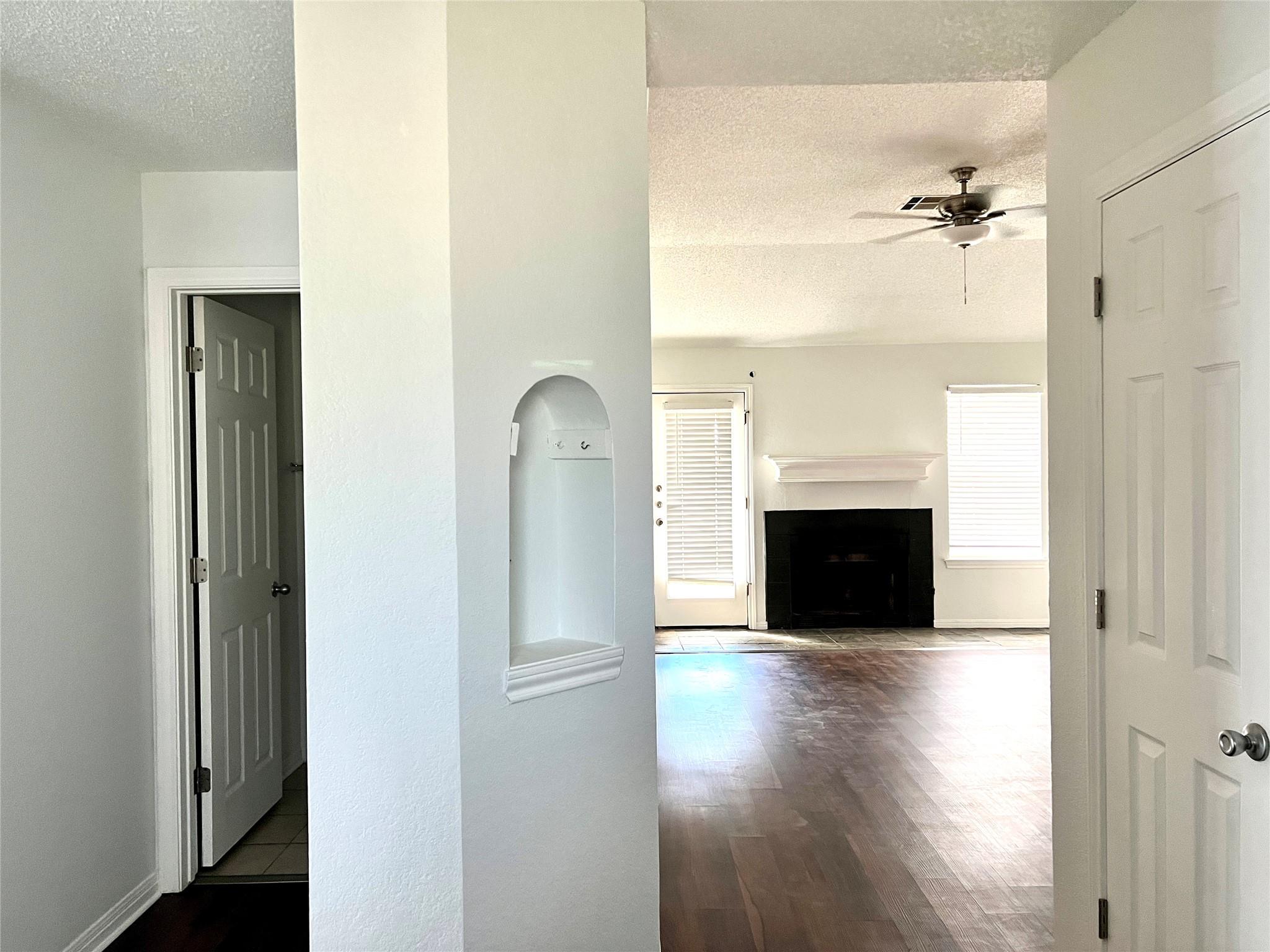 107 Hague St, Hutto, TX 78634