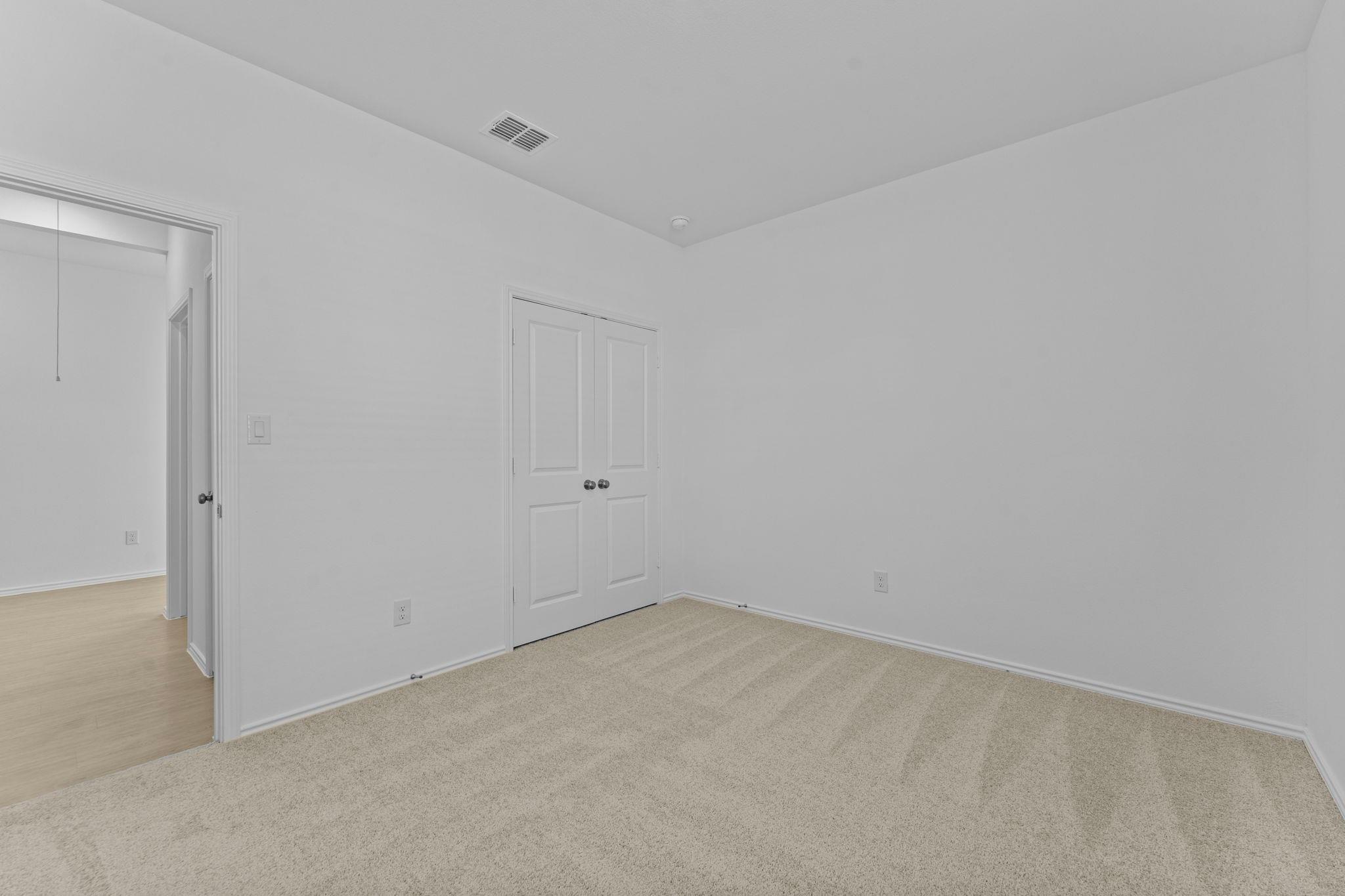 13225 Eastland Dr, Mustang Ridge, TX 78610