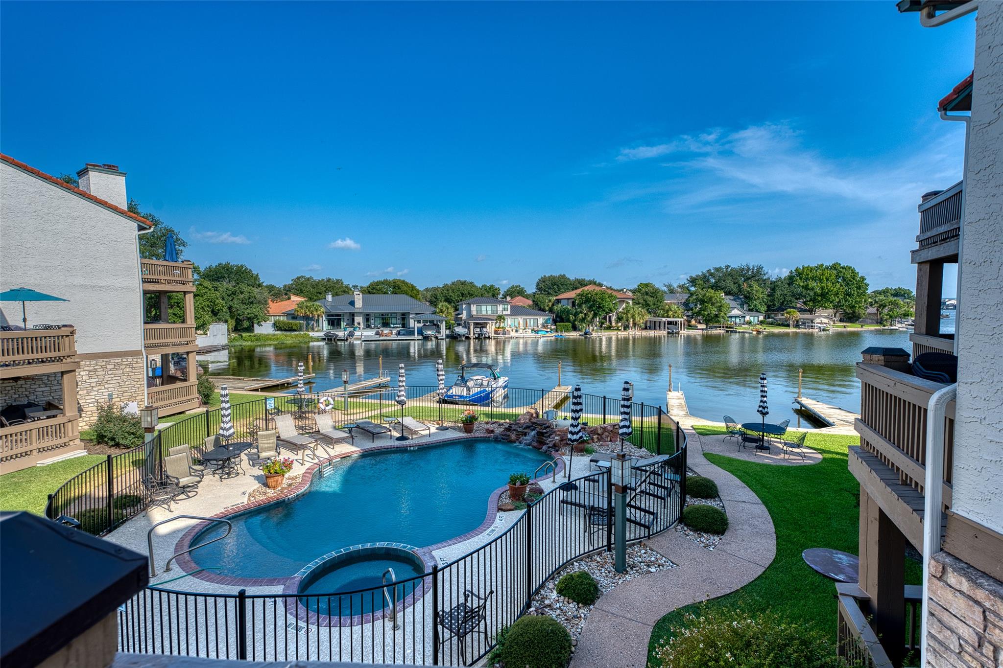 509 Short Circuit # 203, Horseshoe Bay, TX 78657