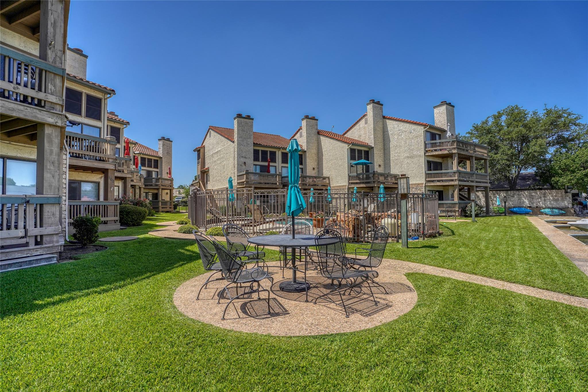 509 Short Circuit # 203, Horseshoe Bay, TX 78657