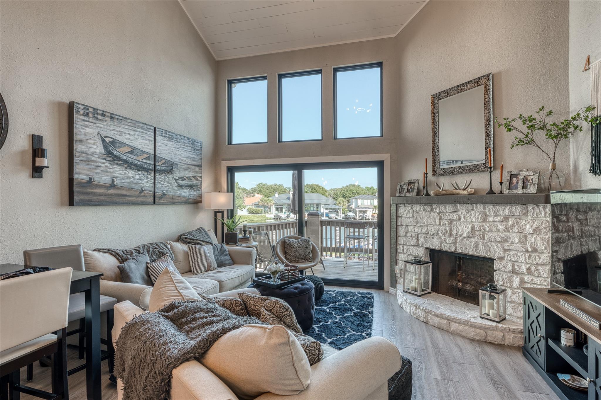 509 Short Circuit # 203, Horseshoe Bay, TX 78657