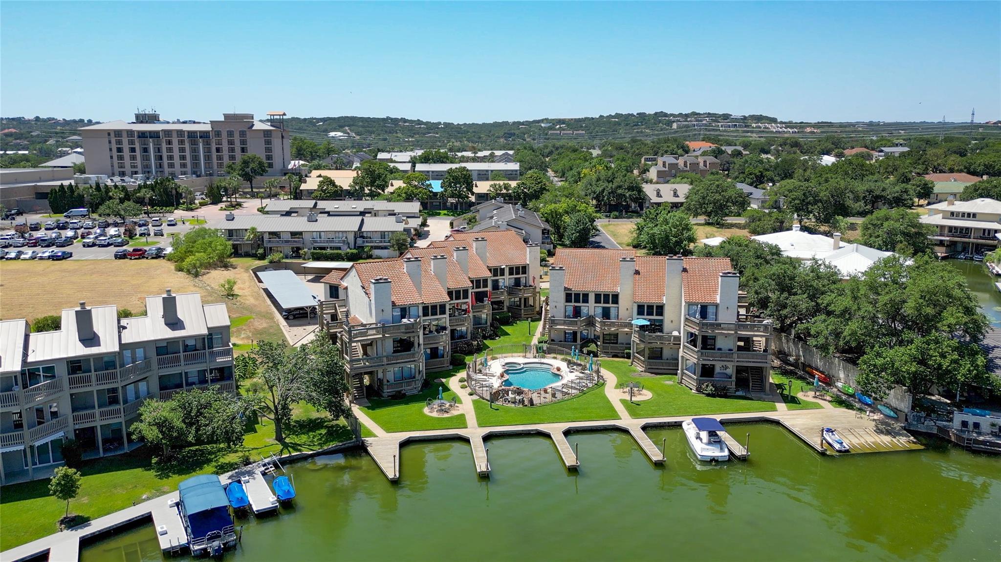 509 Short Circuit # 203, Horseshoe Bay, TX 78657