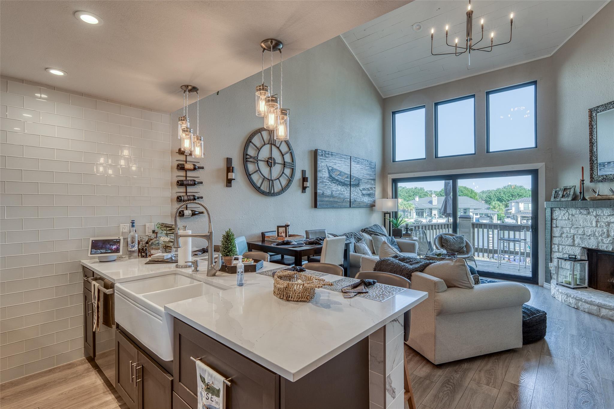 509 Short Circuit # 203, Horseshoe Bay, TX 78657