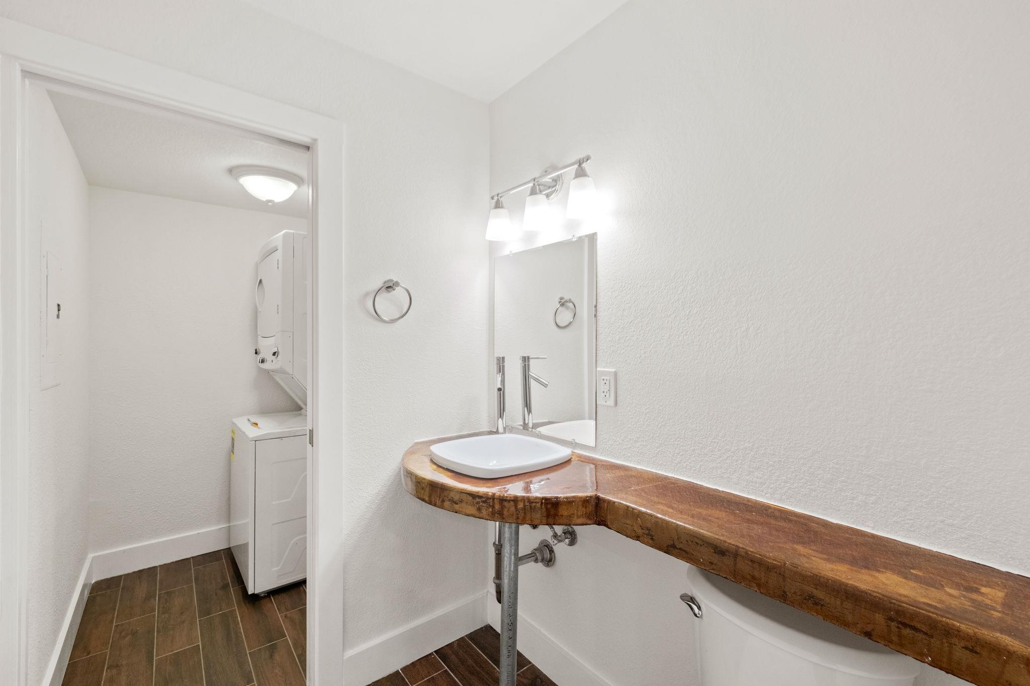 1101 Shoal Creek Blvd # 14, Austin, TX 78701