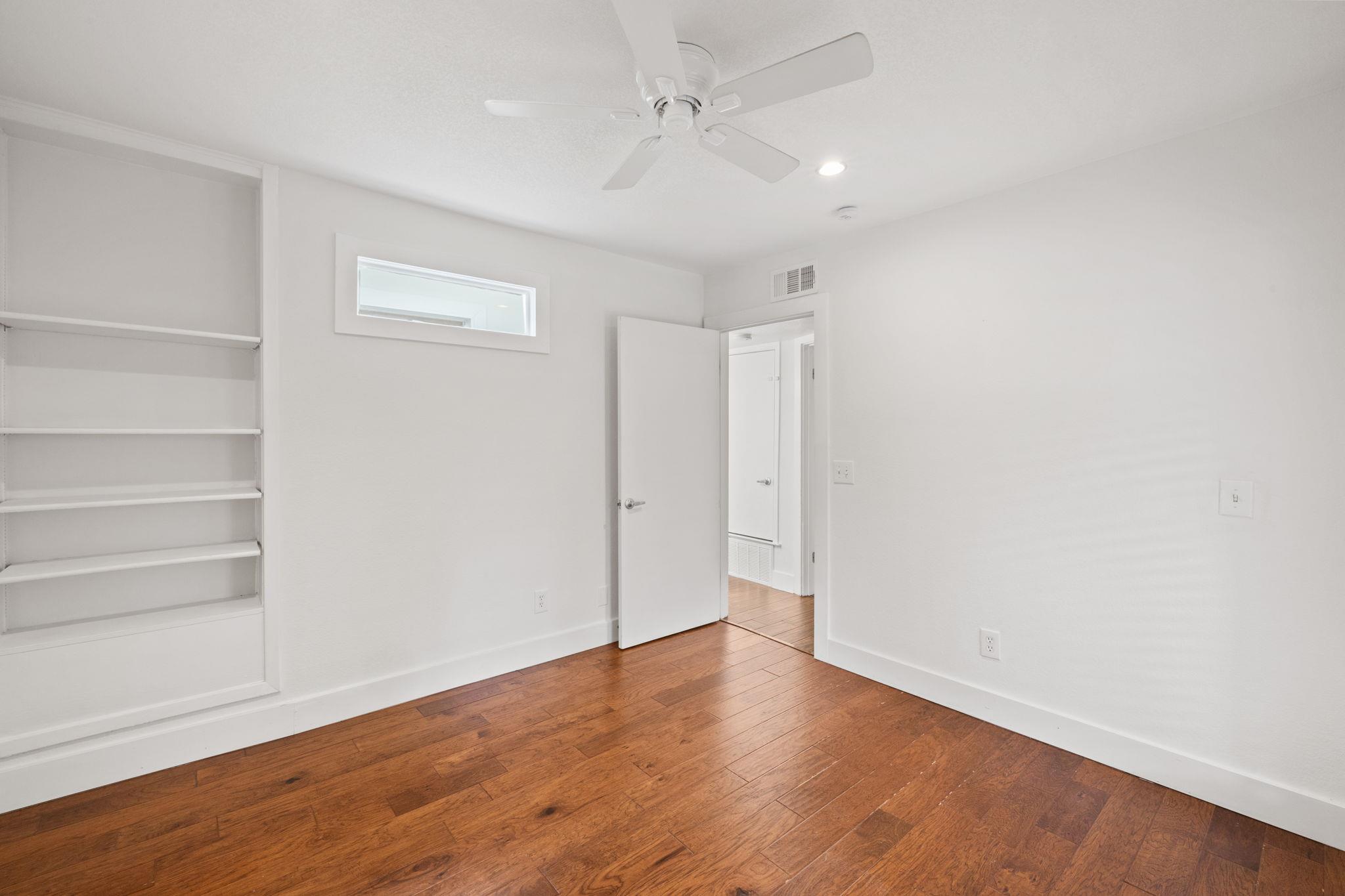 1101 Shoal Creek Blvd # 14, Austin, TX 78701