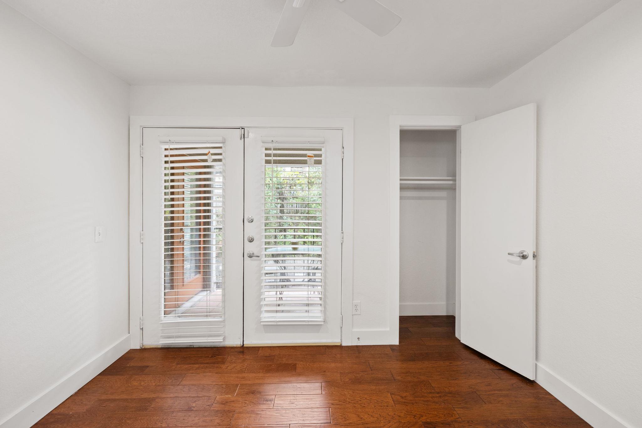 1101 Shoal Creek Blvd # 14, Austin, TX 78701