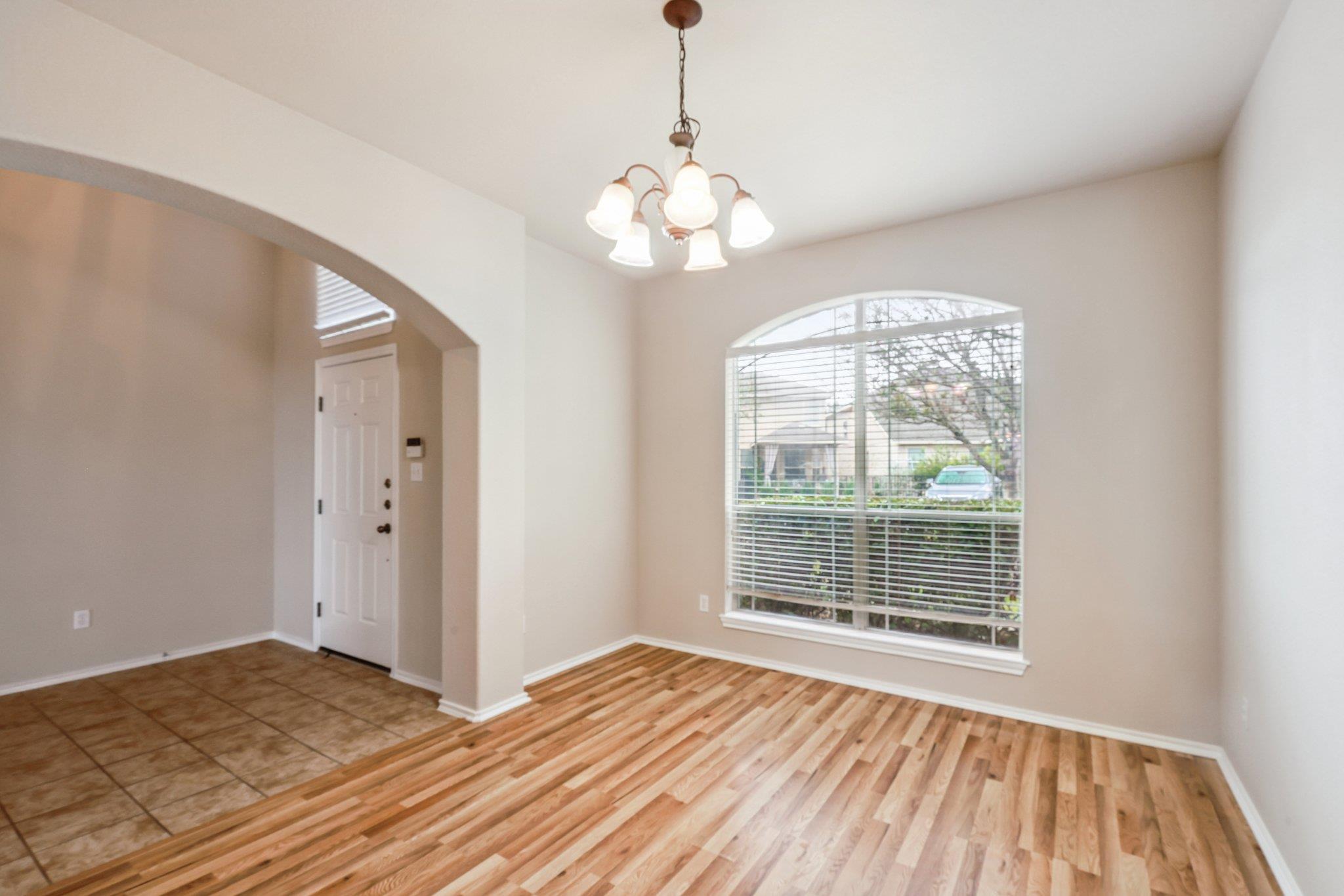 88 White Magnolia Cir, Austin, TX 78734