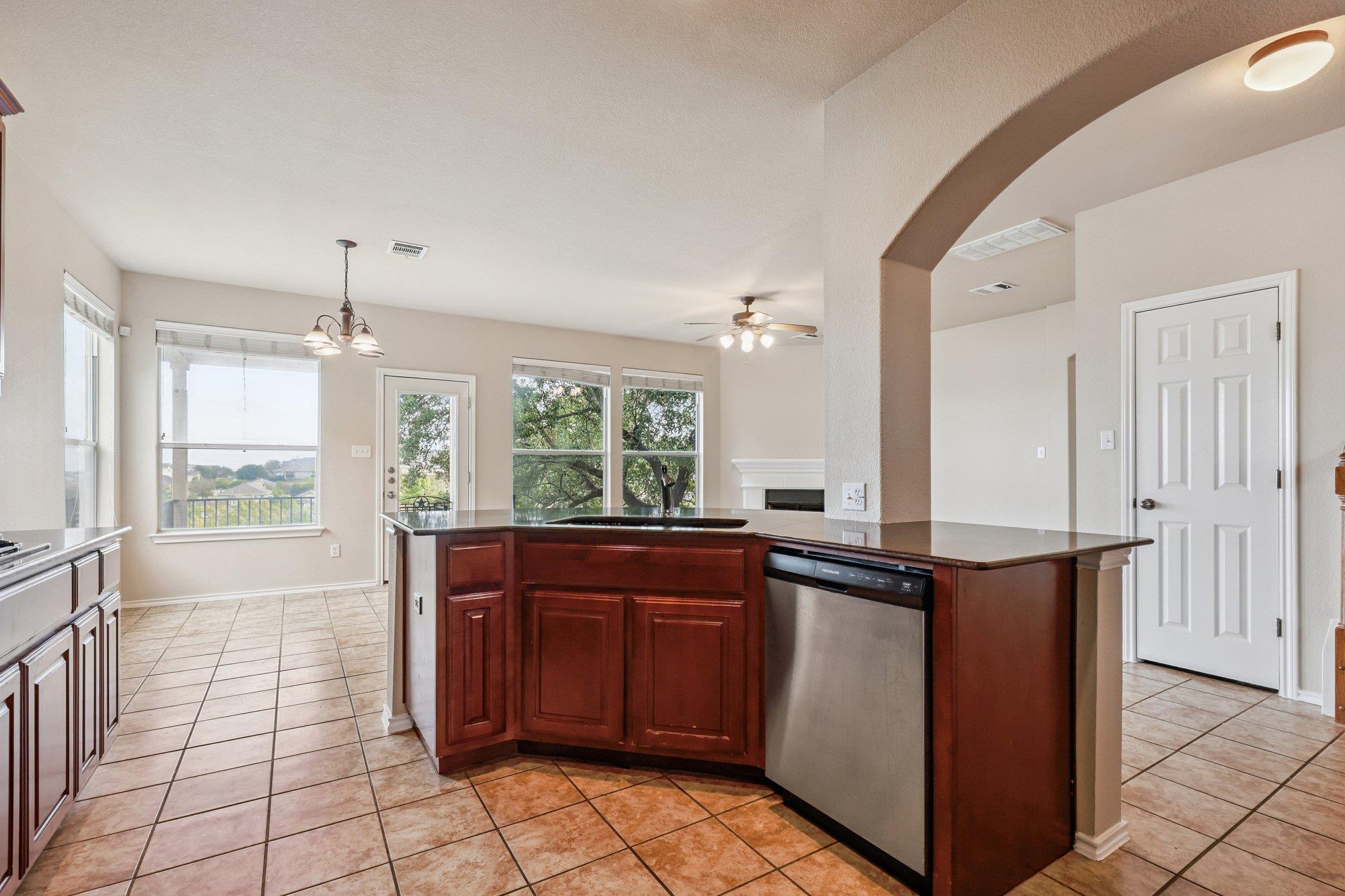 88 White Magnolia Cir, Austin, TX 78734