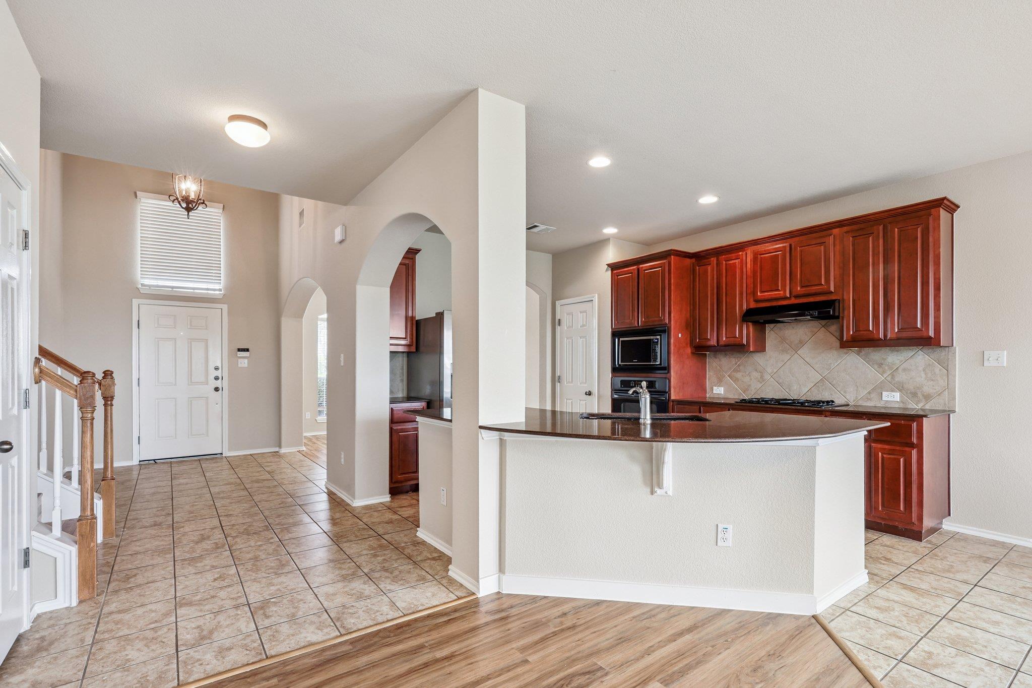 88 White Magnolia Cir, Austin, TX 78734