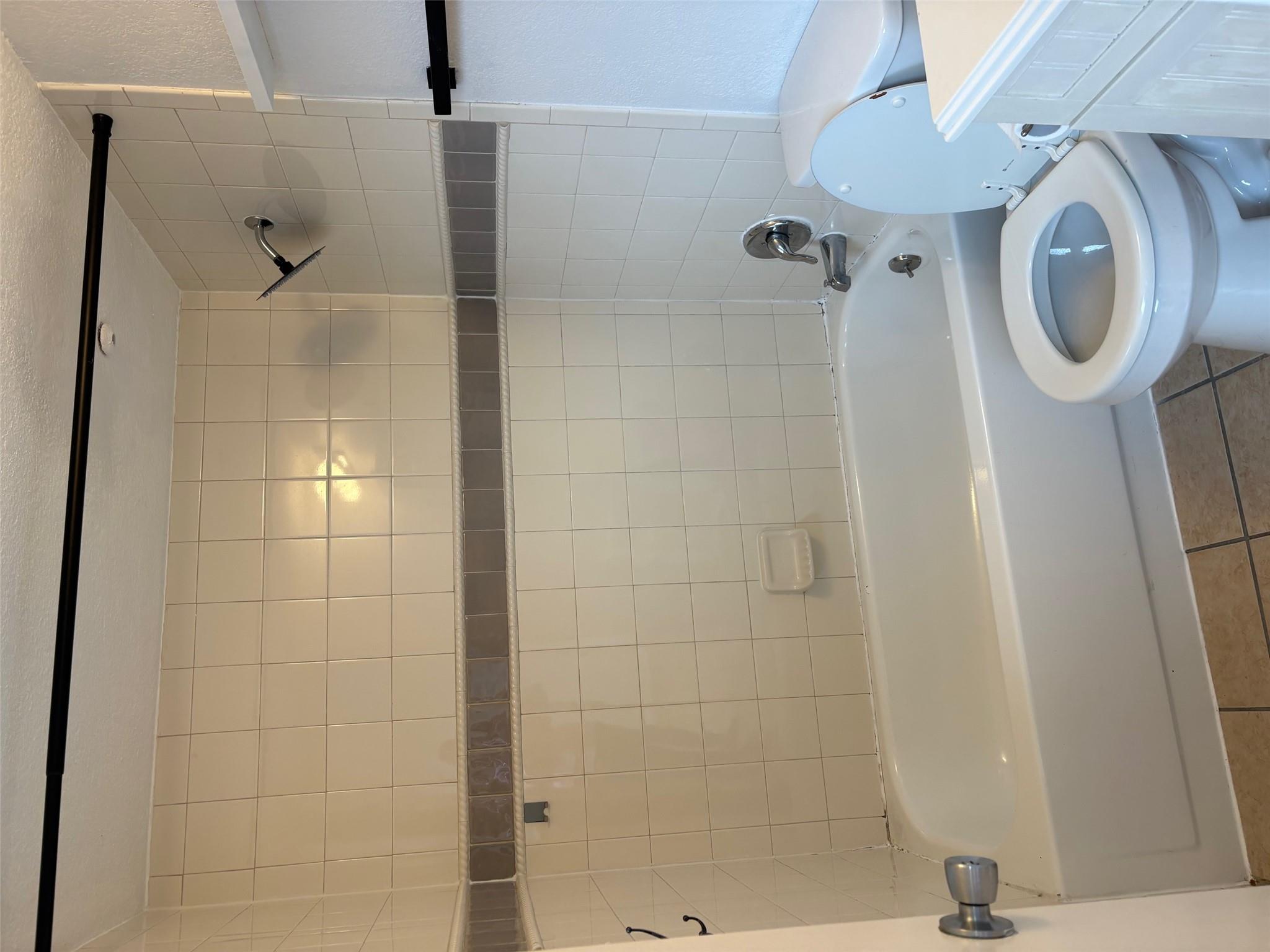 701 Nelray Blvd # 4, Austin, TX 78751