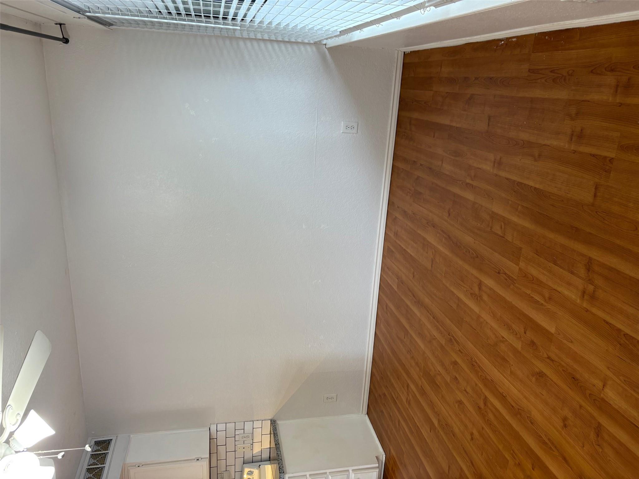 701 Nelray Blvd # 4, Austin, TX 78751