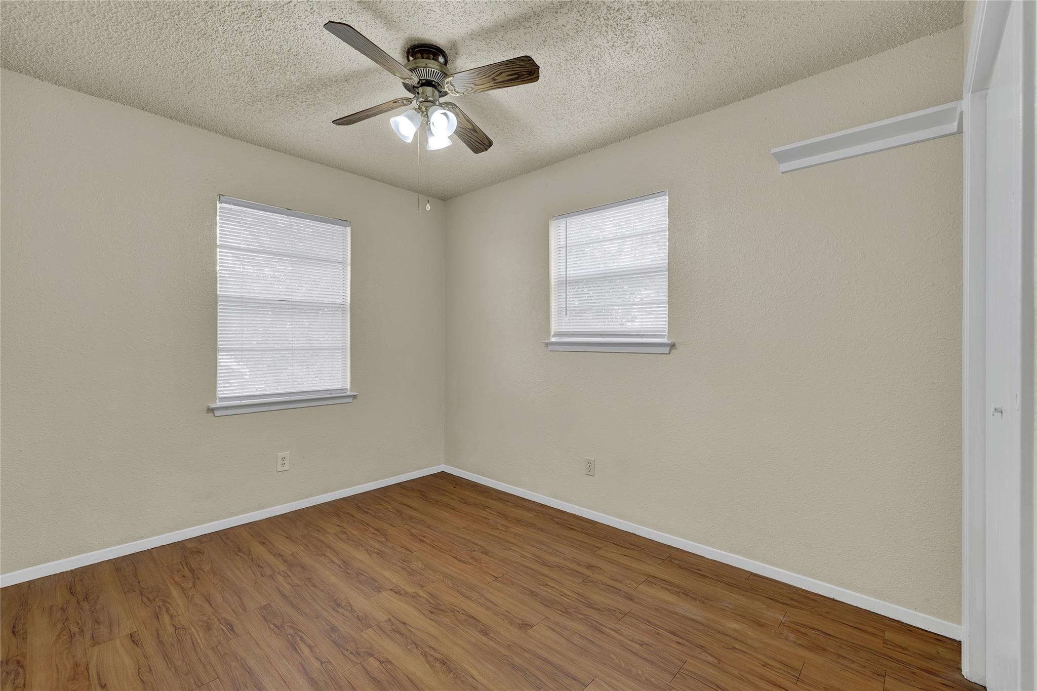 807 Sturgeon St, San Marcos, TX 78666