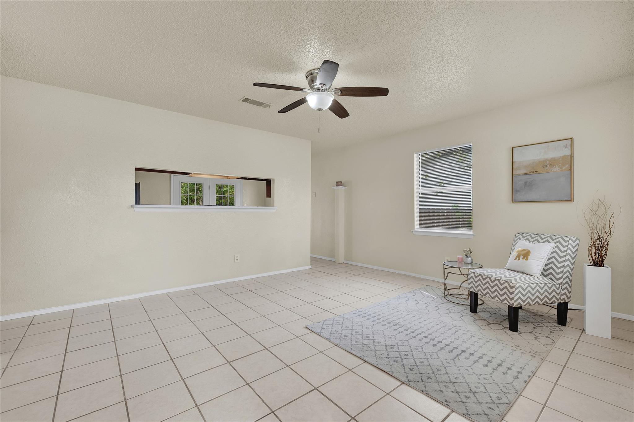 807 Sturgeon St, San Marcos, TX 78666